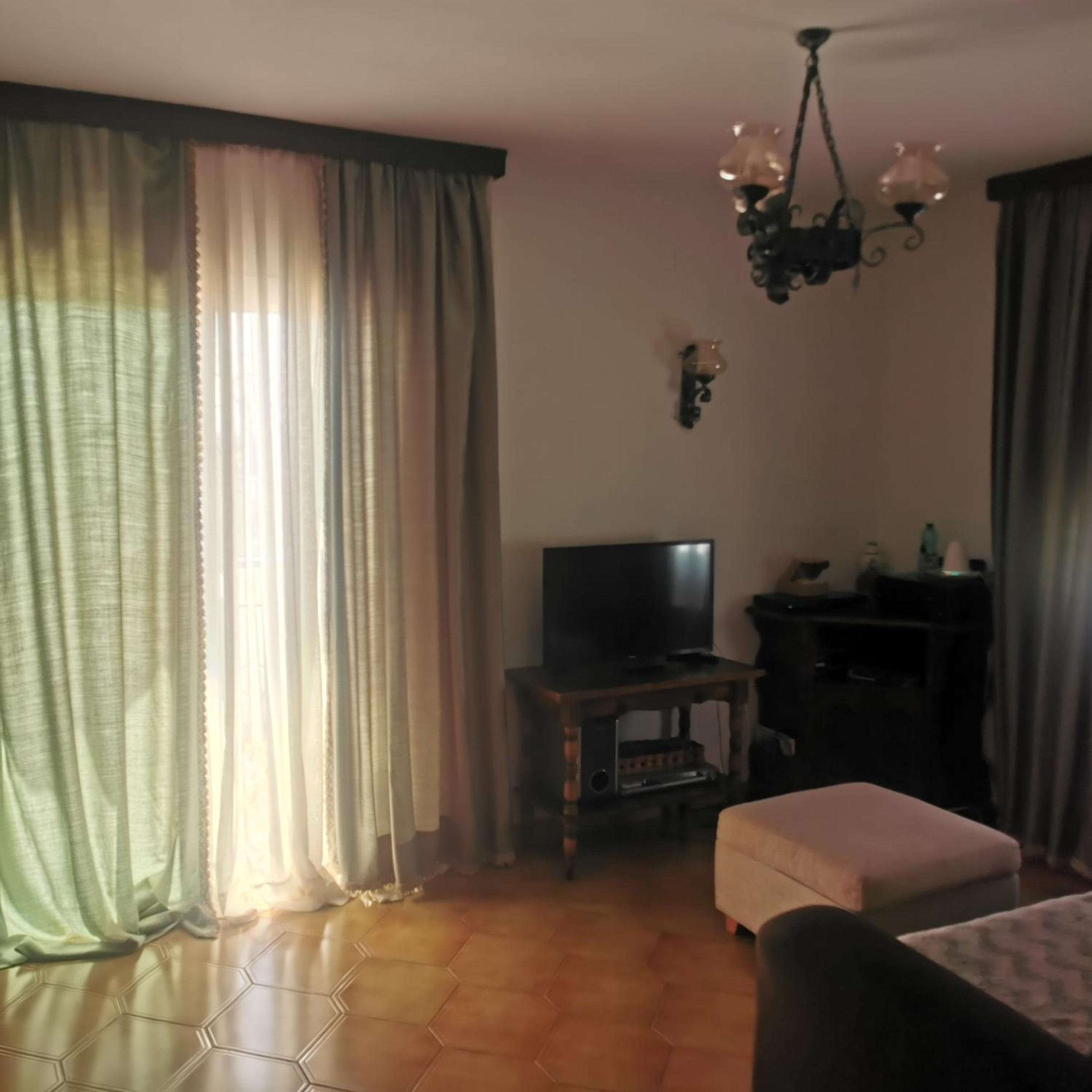 Two-Bedroom Apartment - Photo 9