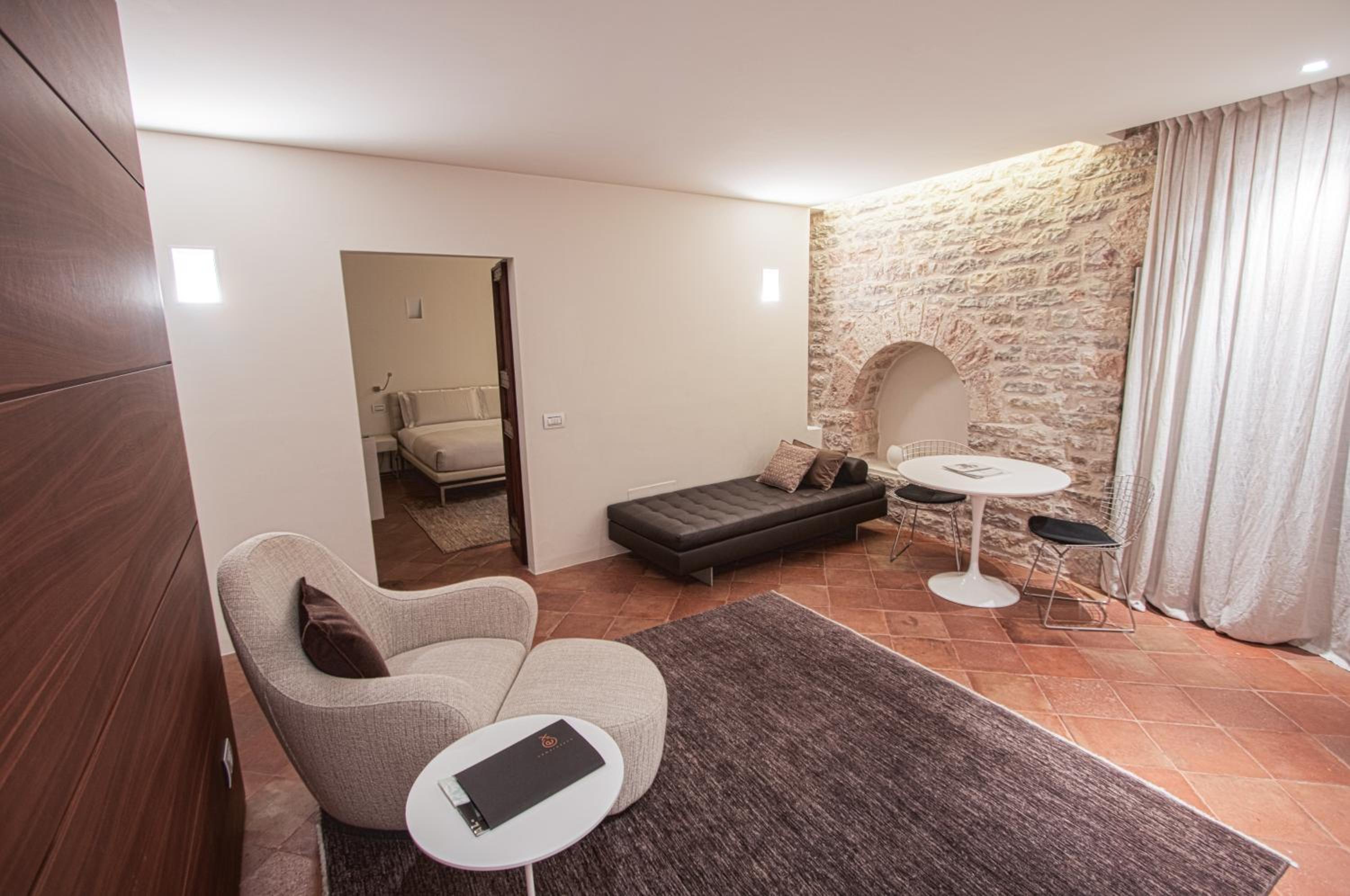 Privilege Suite with Spa Access  - Photo 4