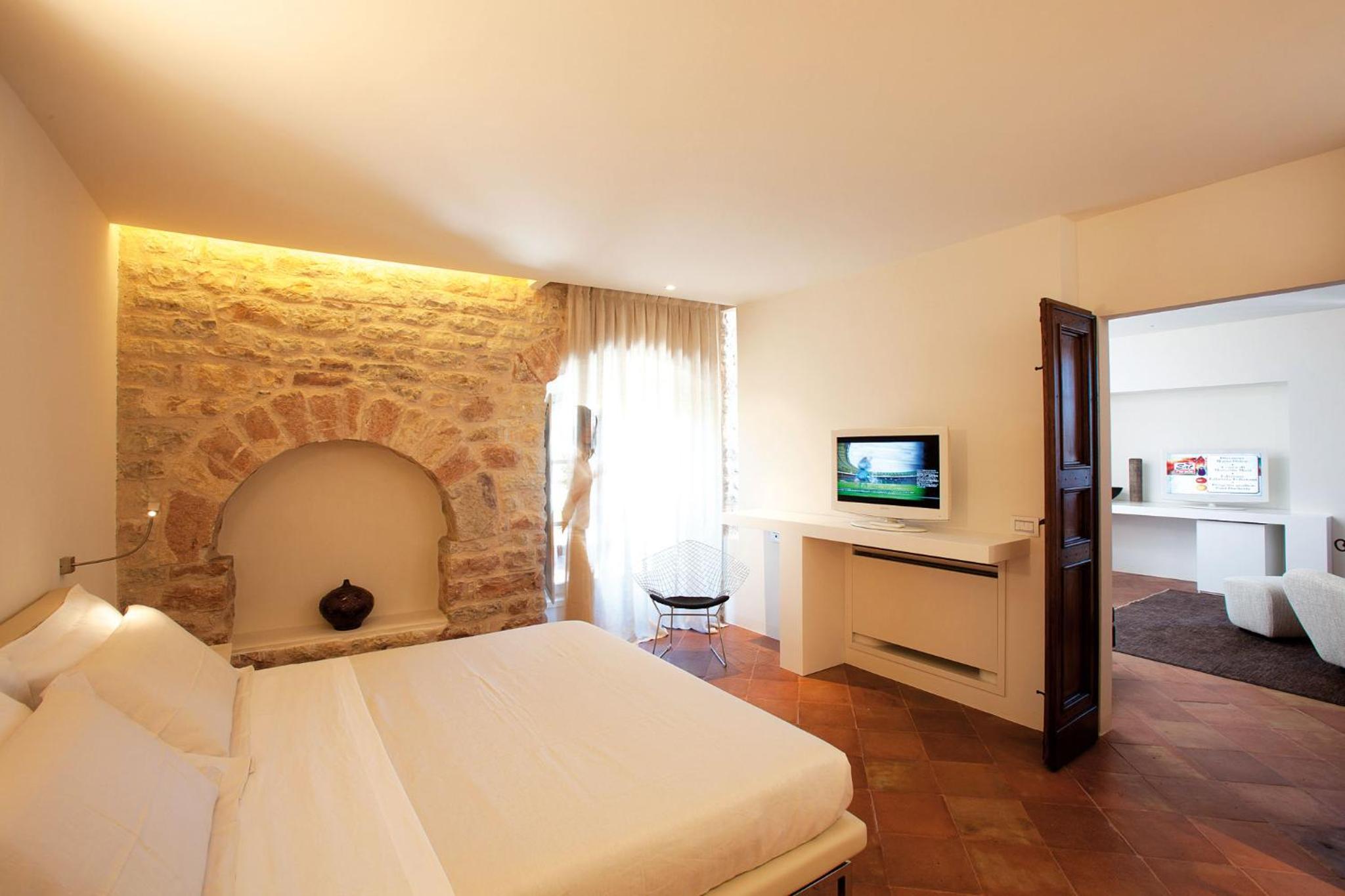 Privilege Suite with Spa Access  - Photo 3