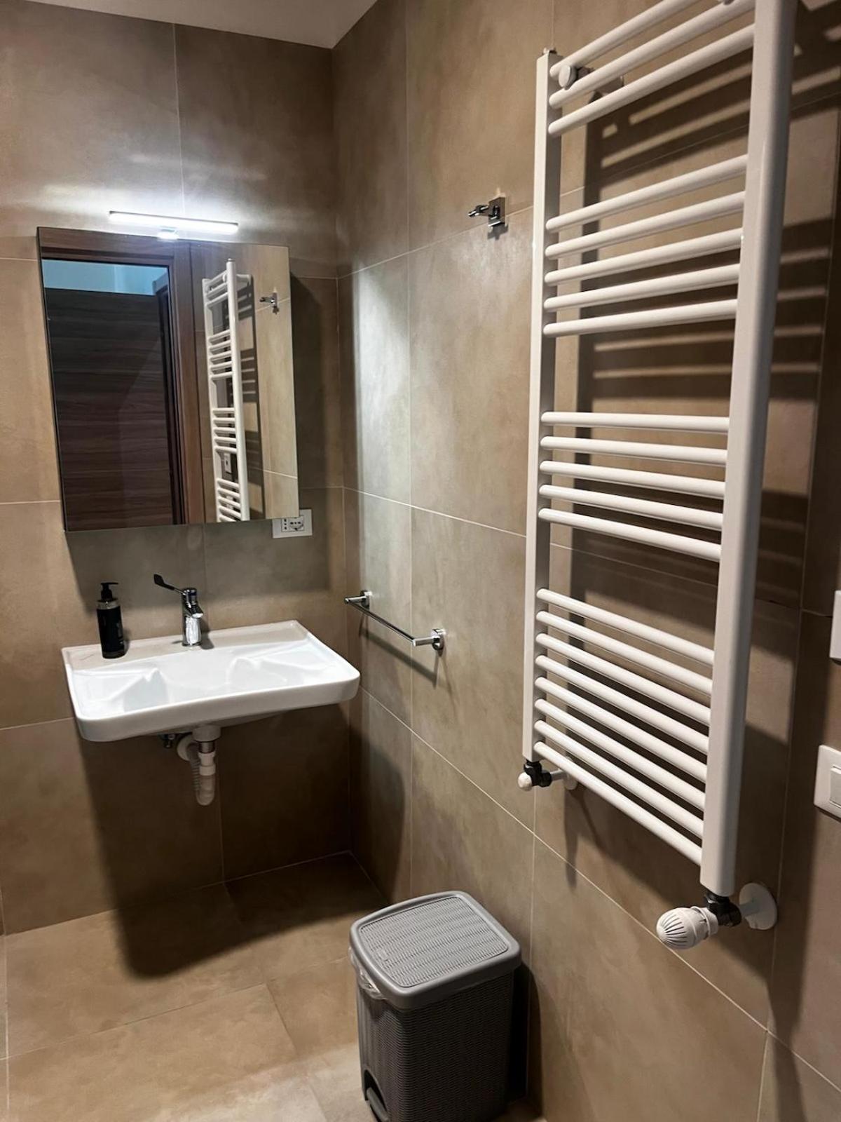 Double or Twin Room - Disability Access photo 2
