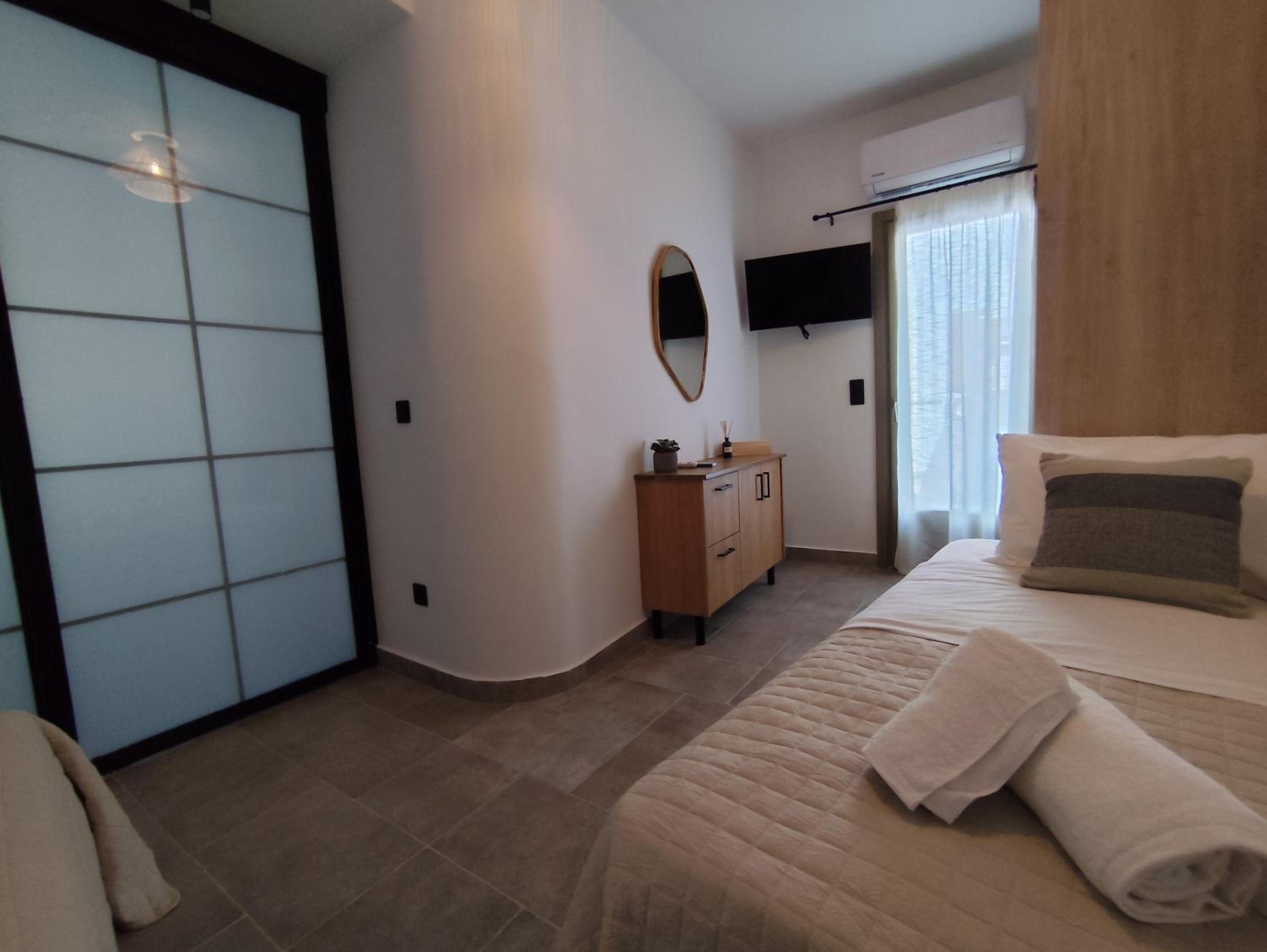 Three-Bedroom Villa photo 3