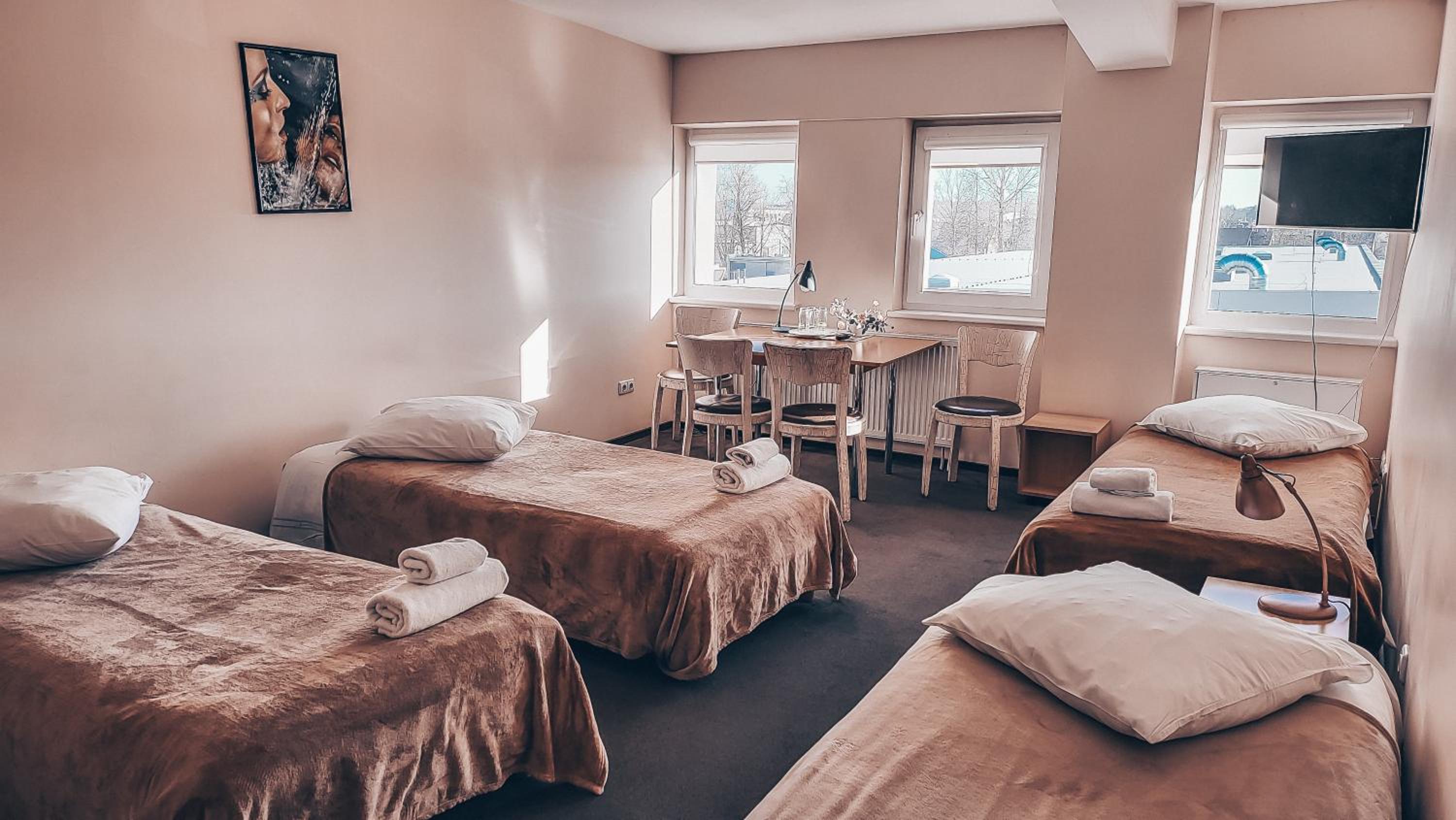 Quadruple Room - Photo 7