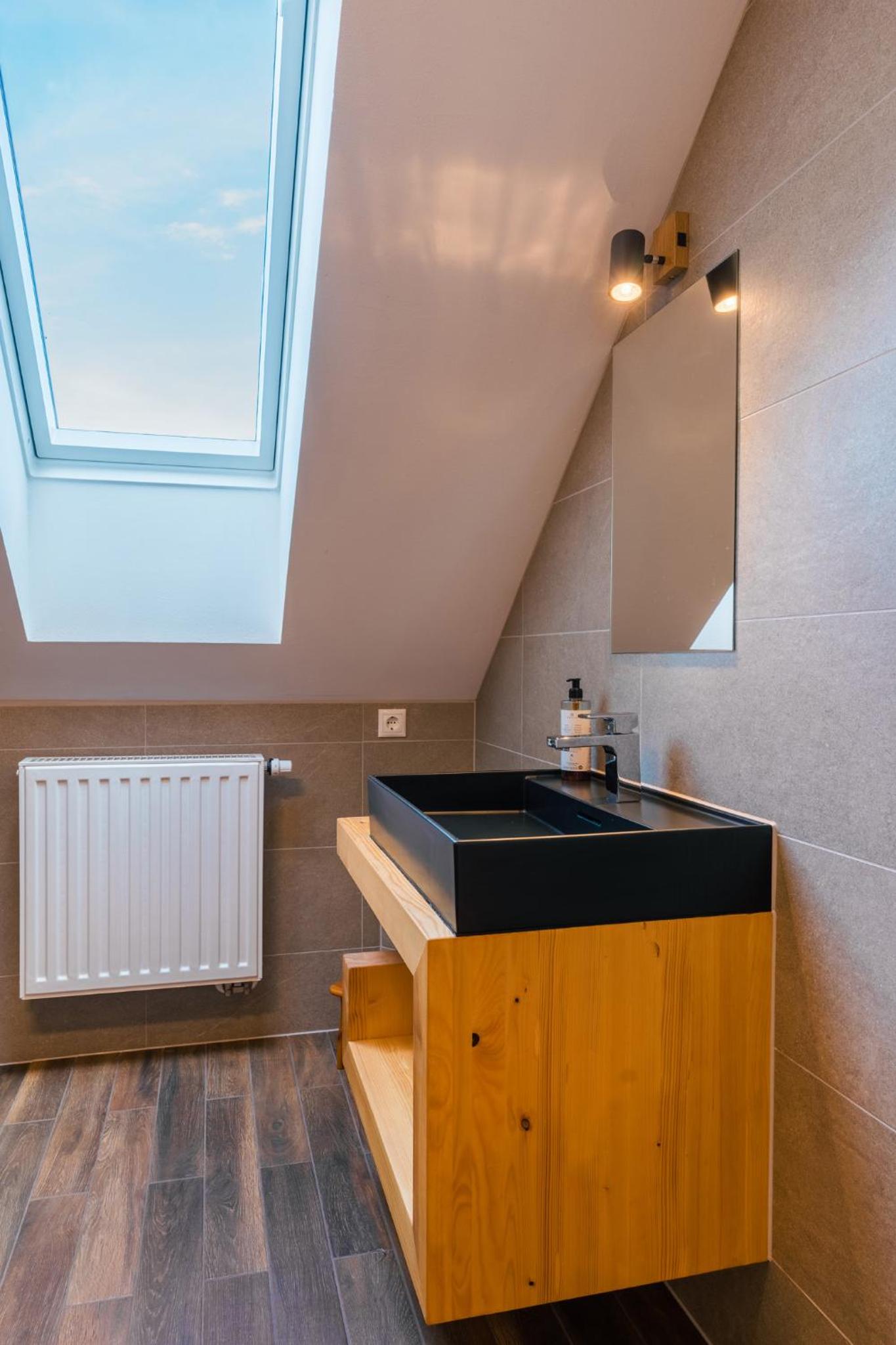 Quadruple Room with Mountain View photo 2