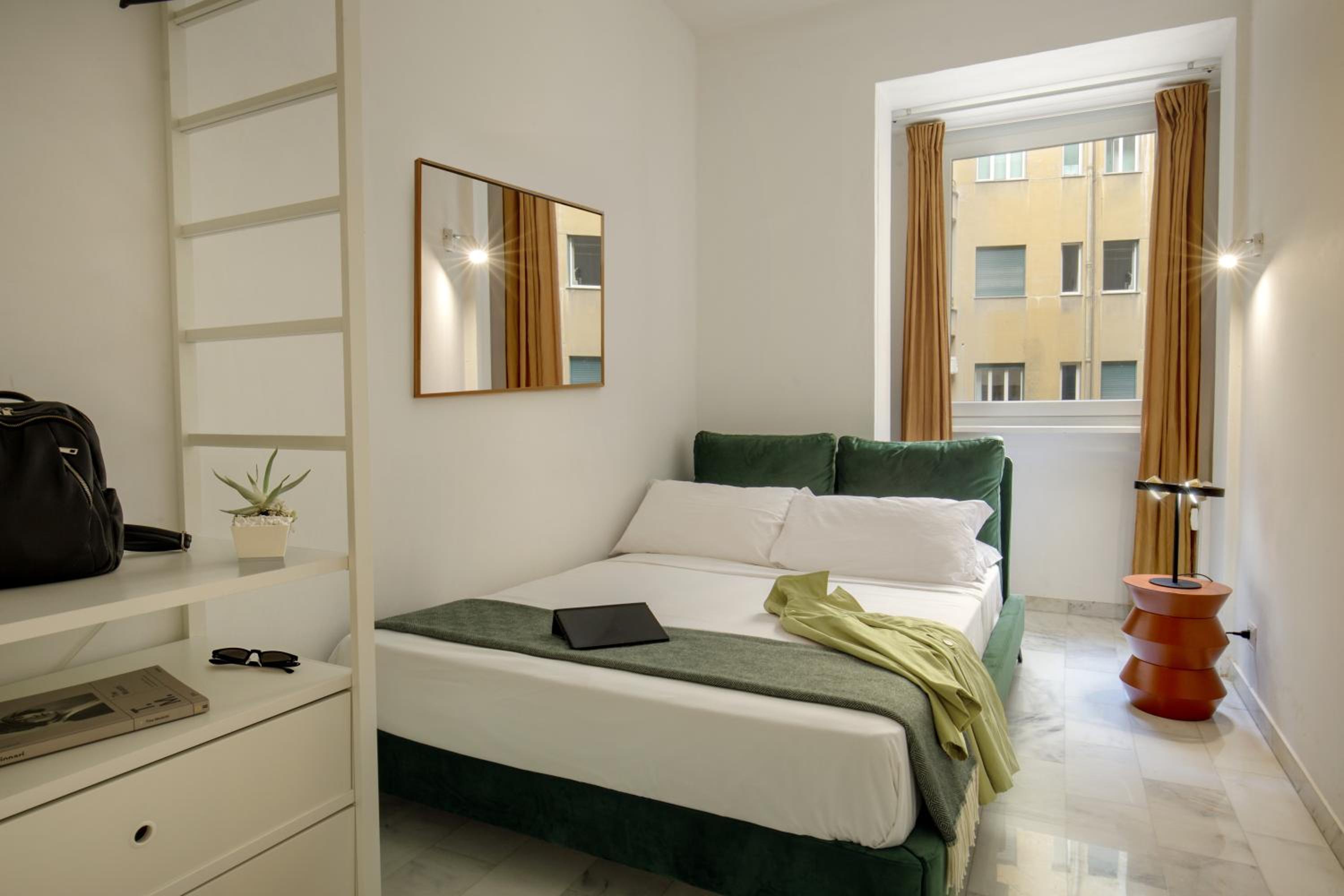 Three-Bedroom House photo 3