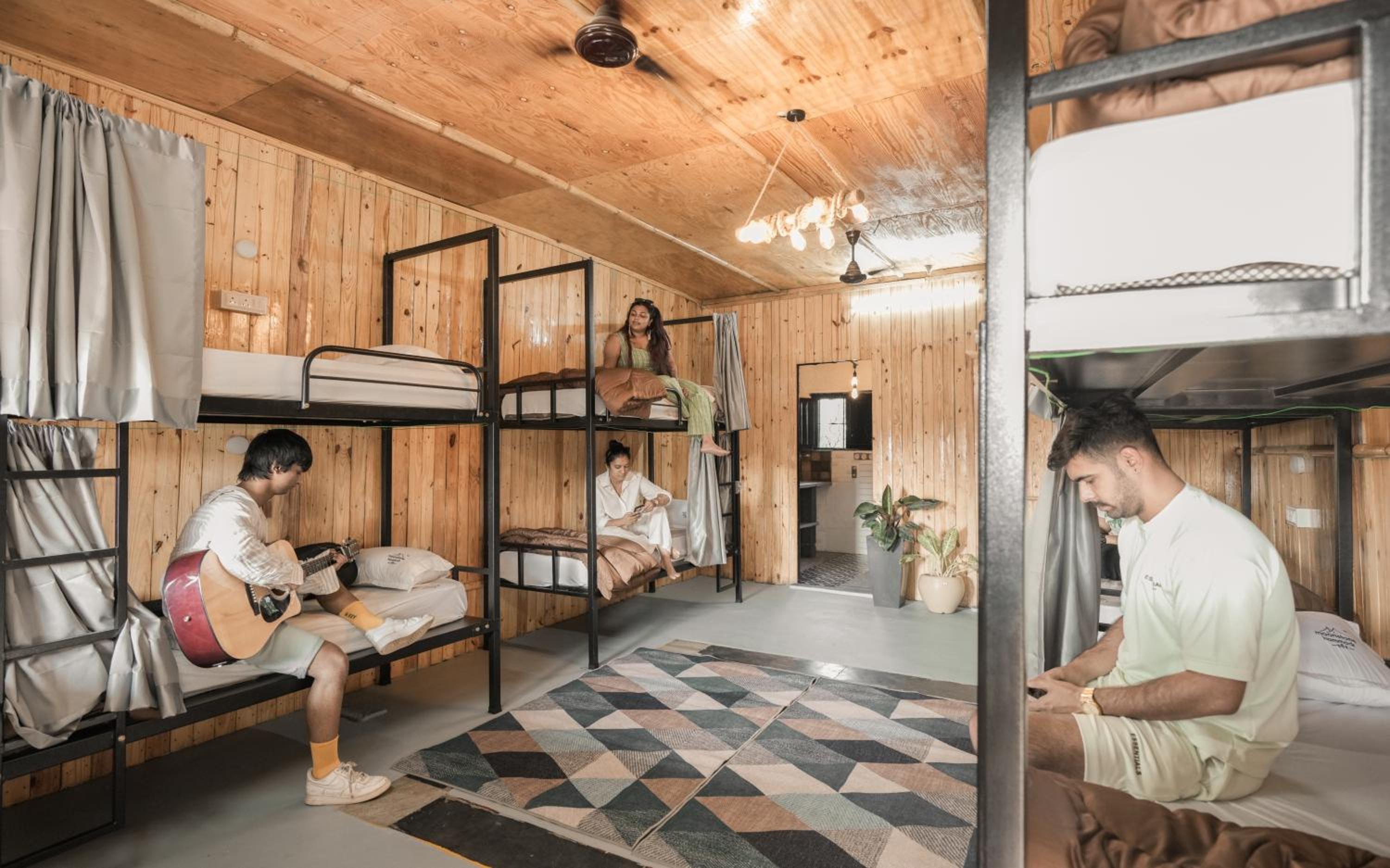 8-Bed Mixed Dormitory Room photo 1