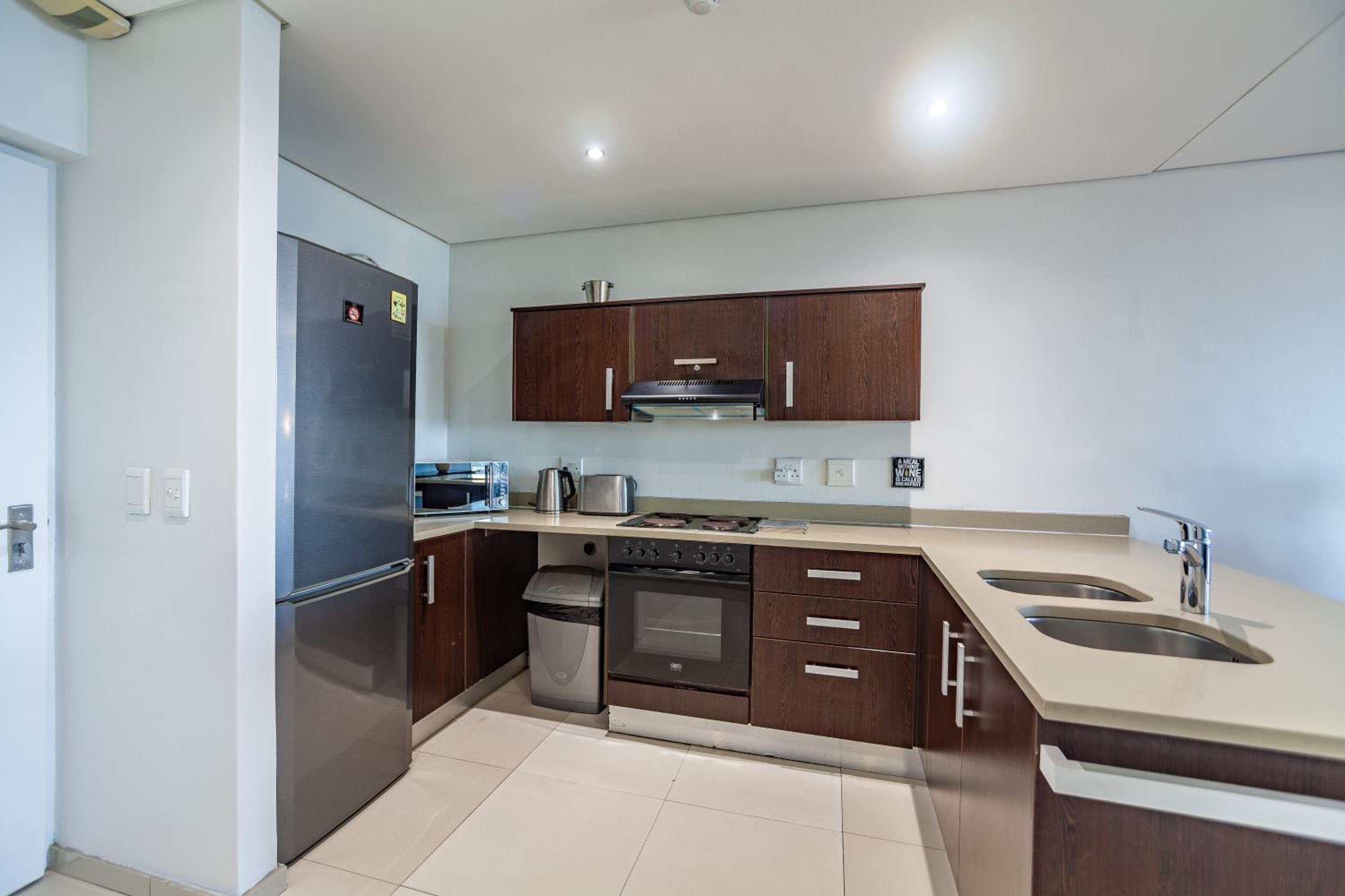 Apartment photo 3
