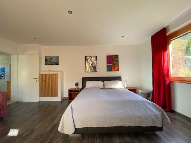 Three-Bedroom Villa photo 2