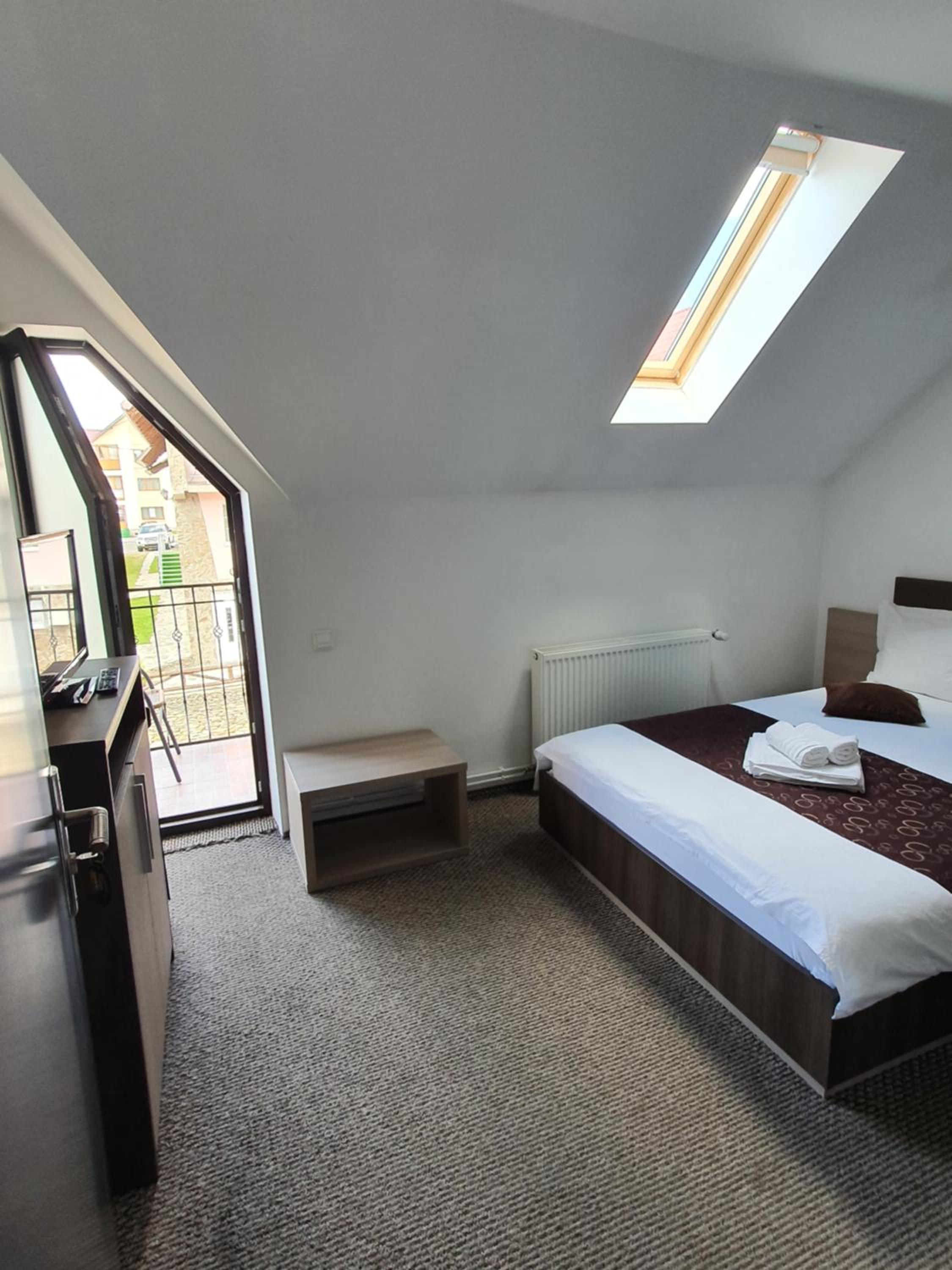 Budget Double Room photo 1