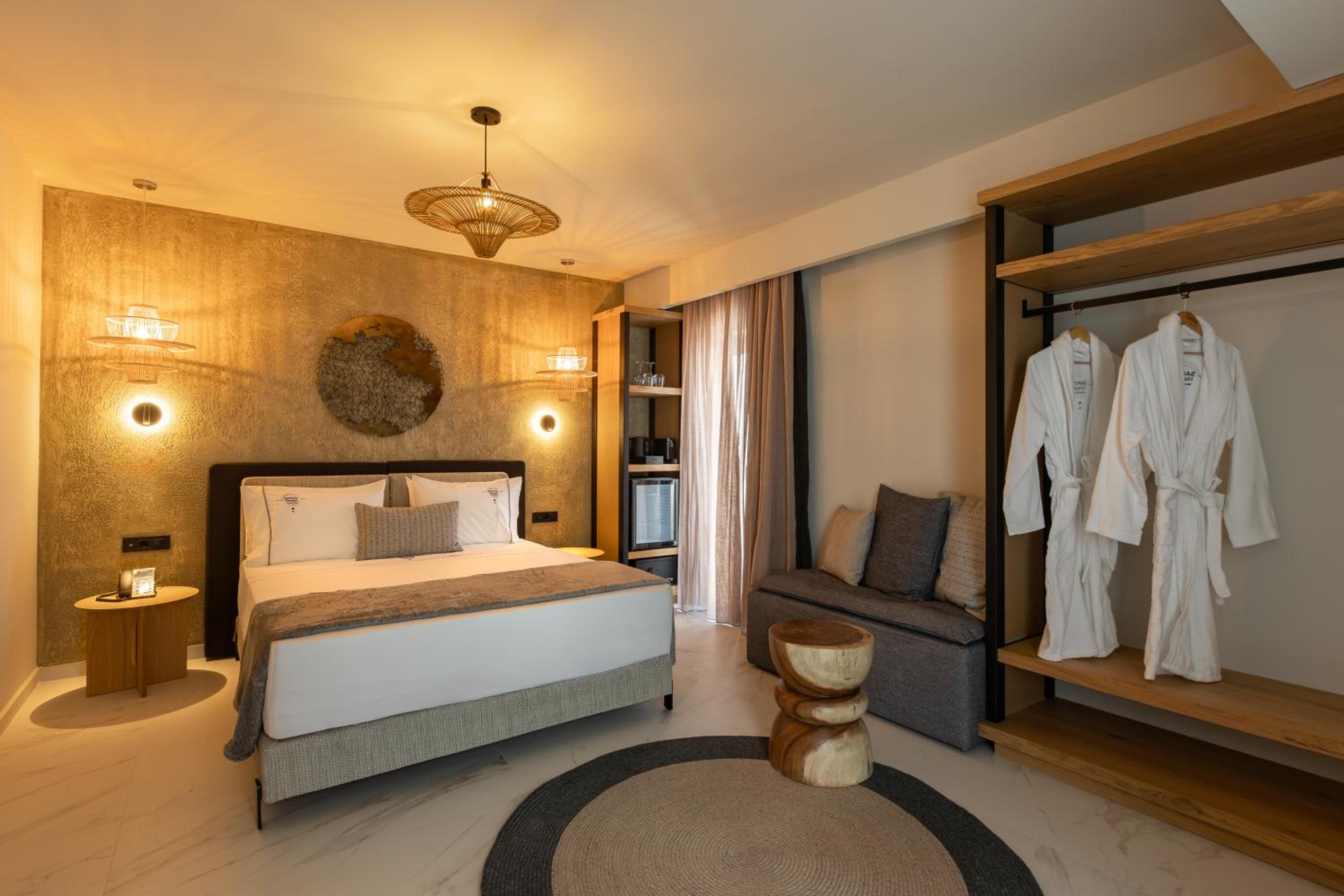 Superior Room - Photo 16