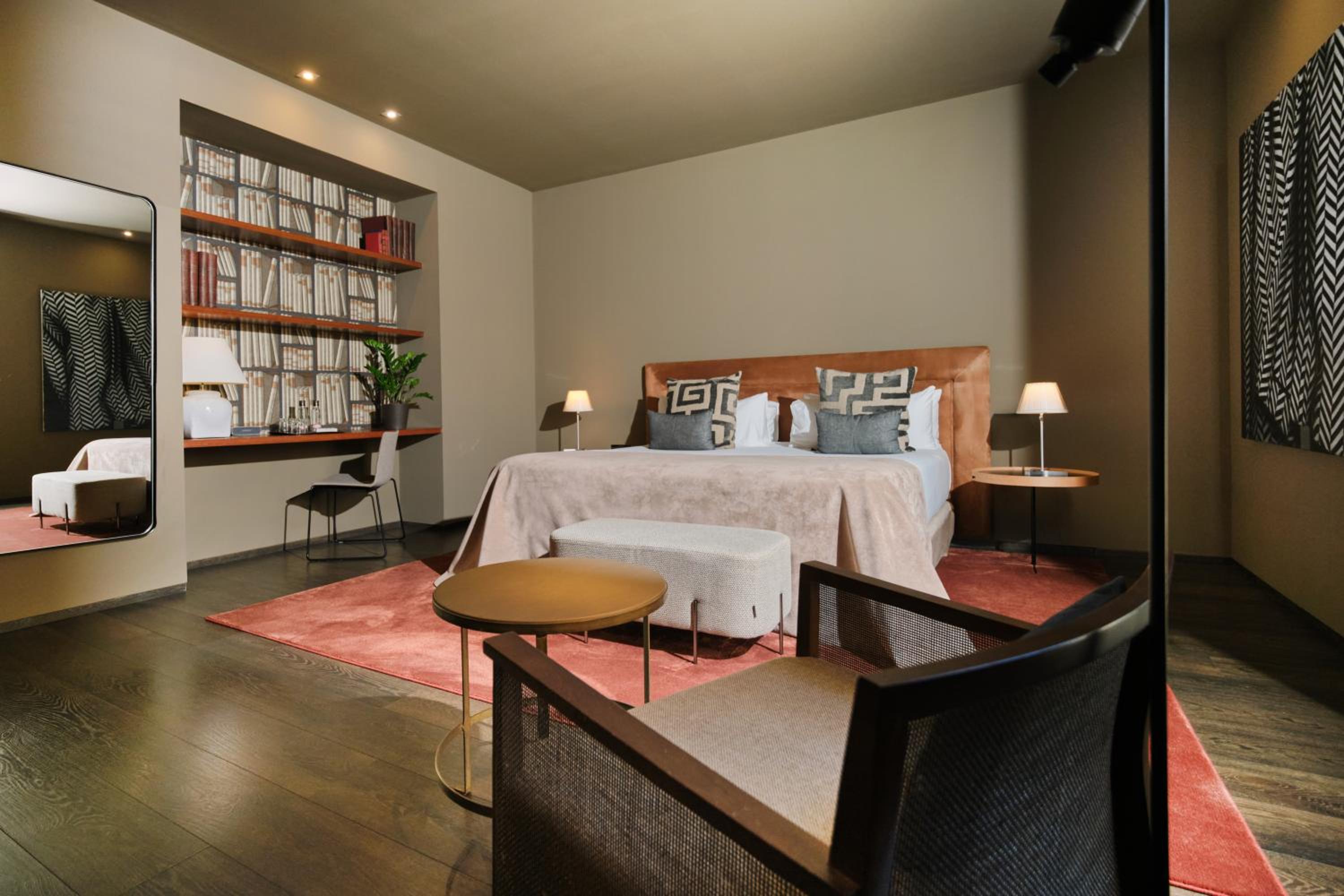 Deluxe Double or Twin Room photo 2
