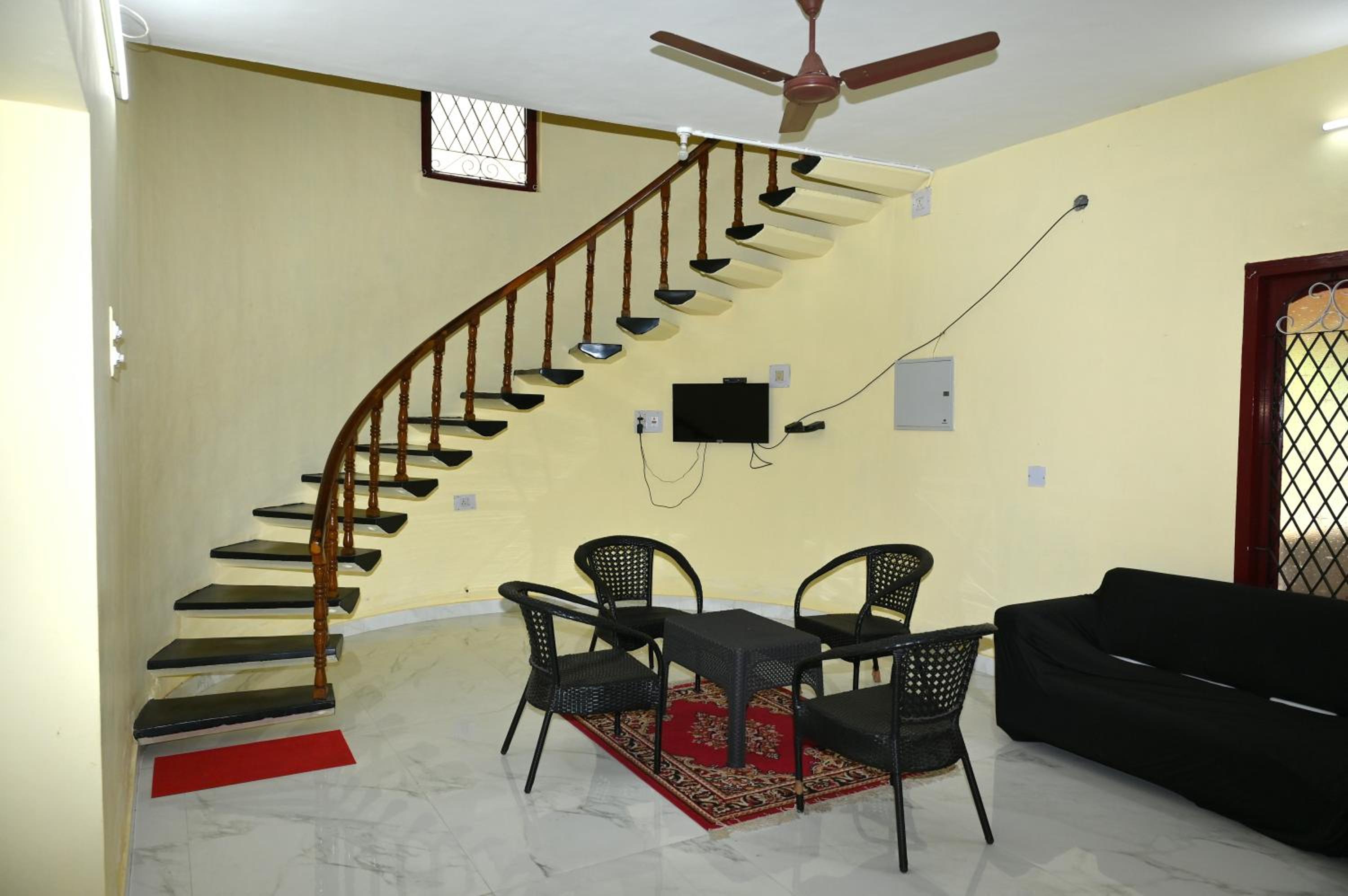 Two-Bedroom House photo 1