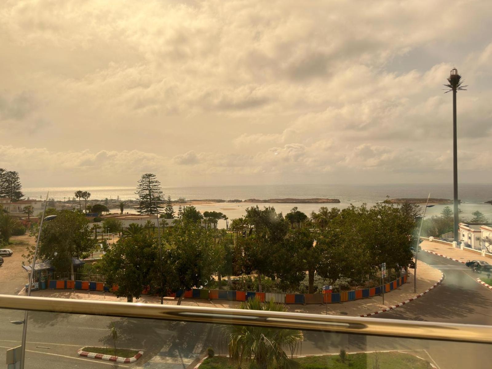 Apartment With Sea View photo 1