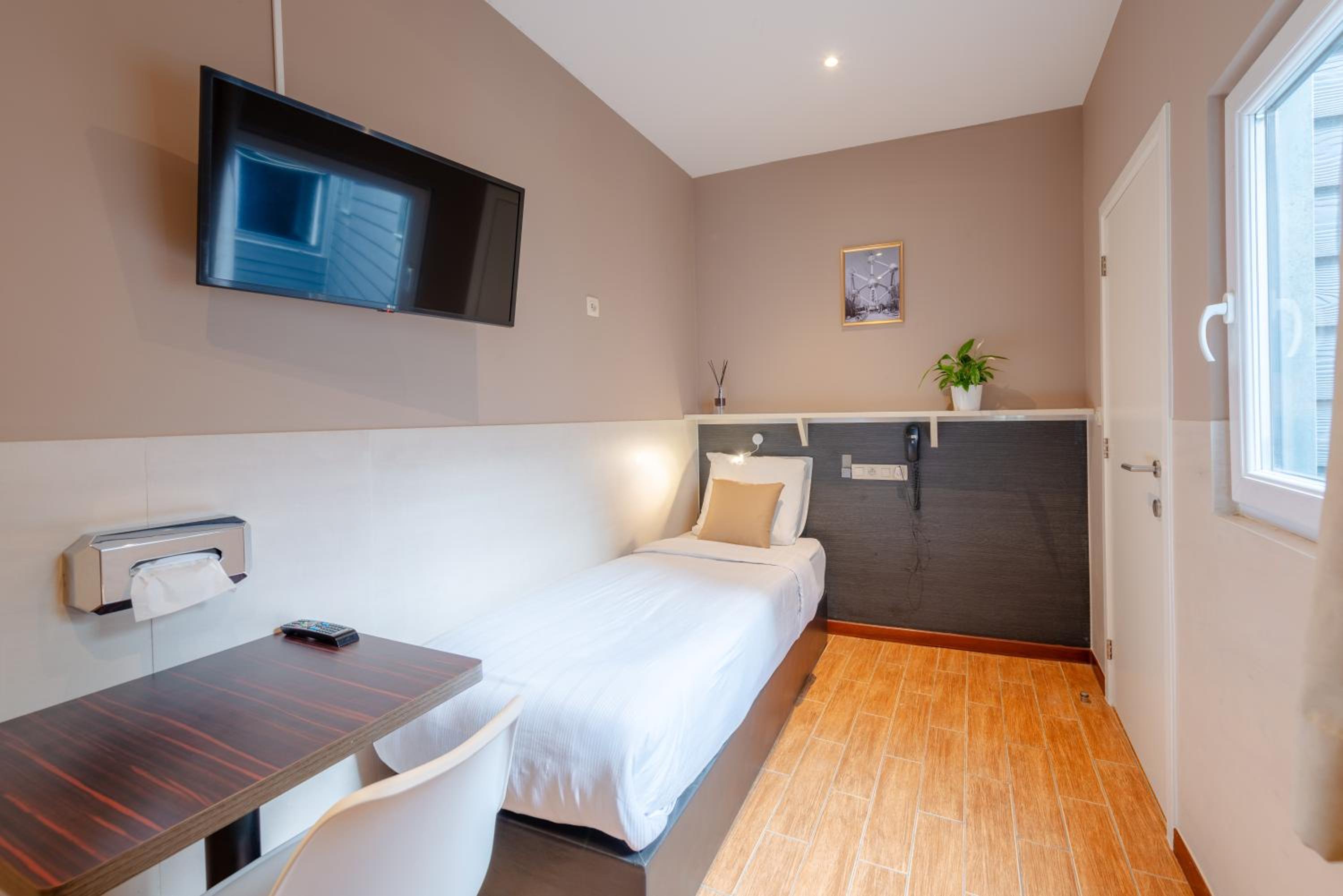 Single Room