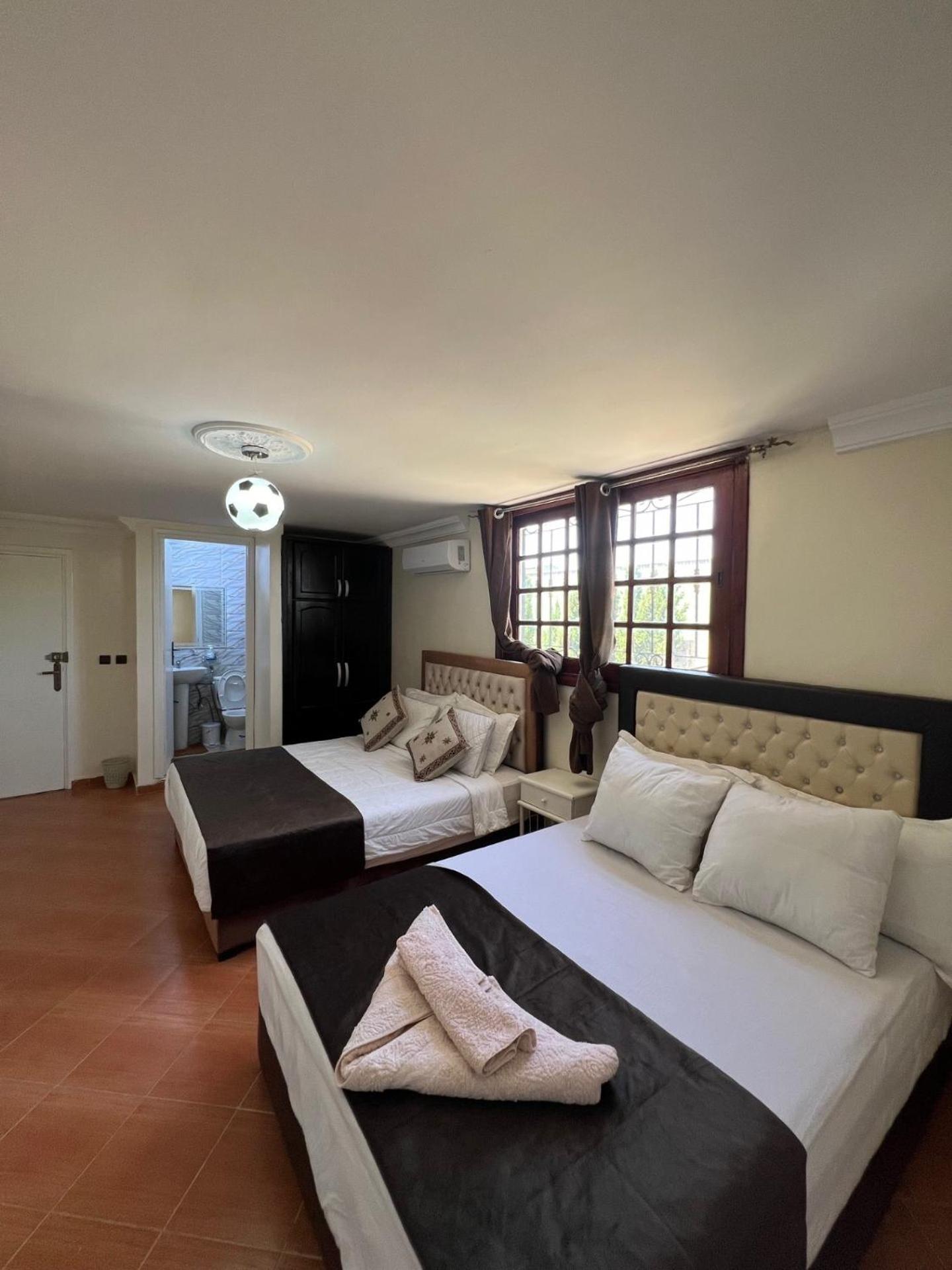 Family Room photo 2