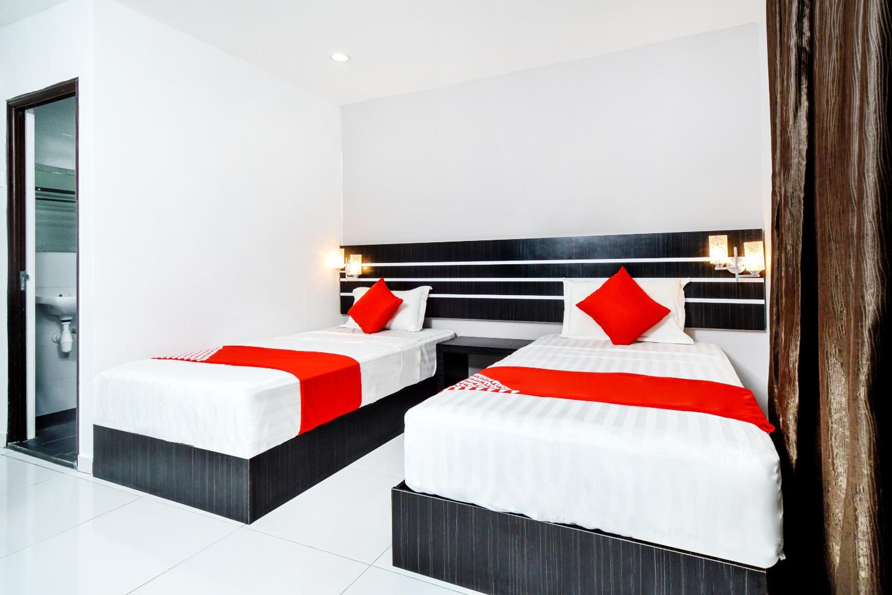 Deluxe Twin Room - Photo 1