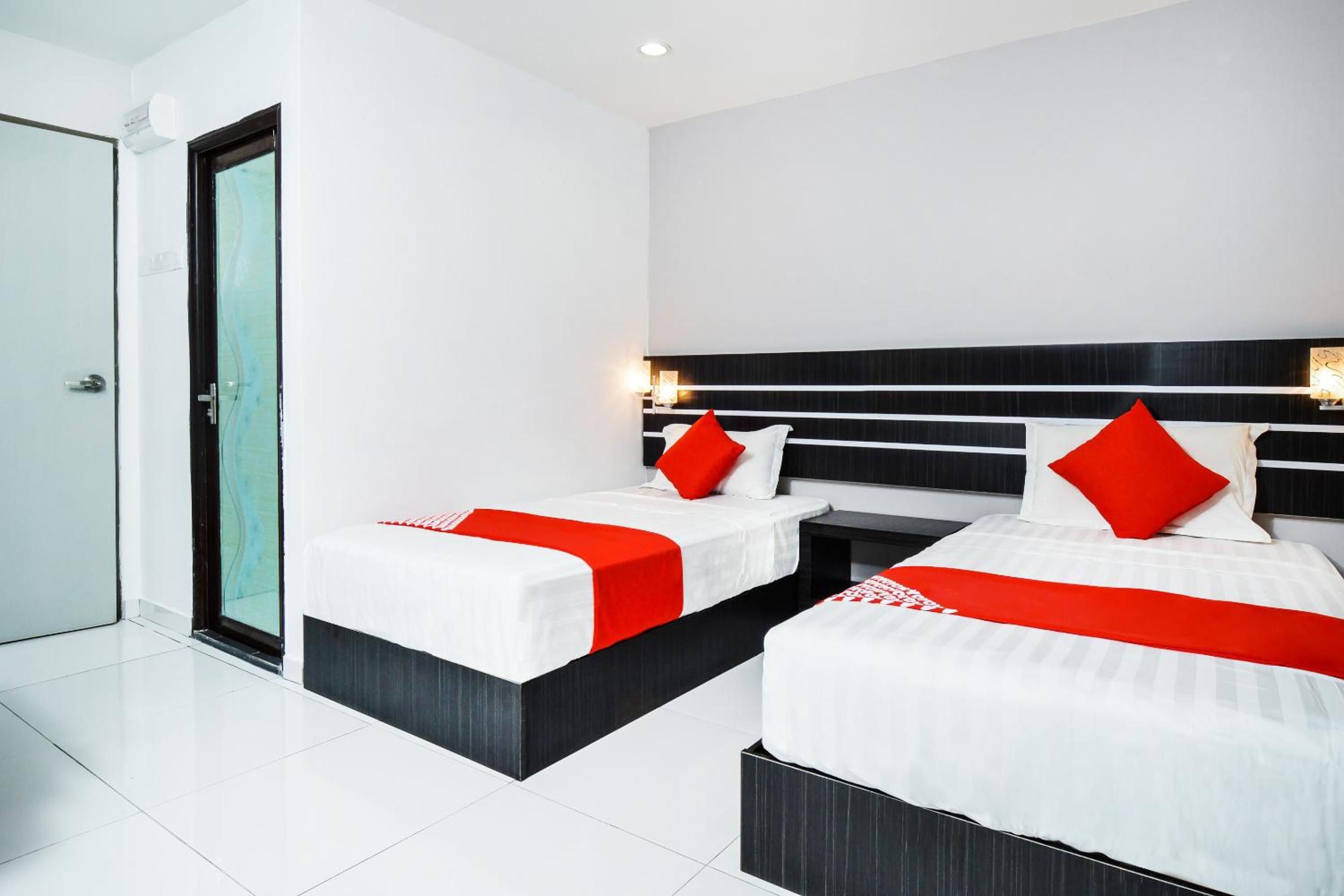 Deluxe Twin Room - Photo 4