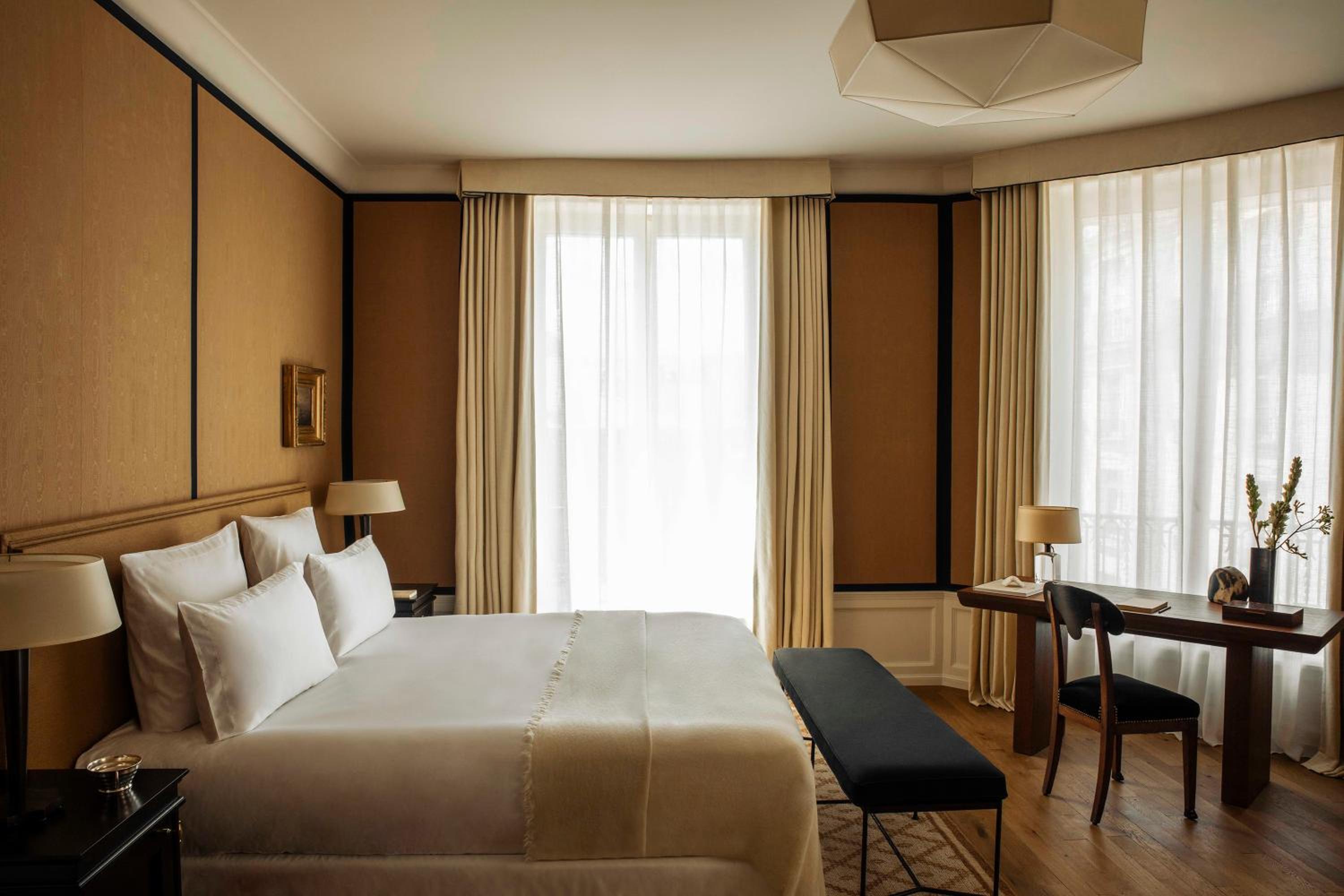 Junior Suite (Non Smoking) photo 1