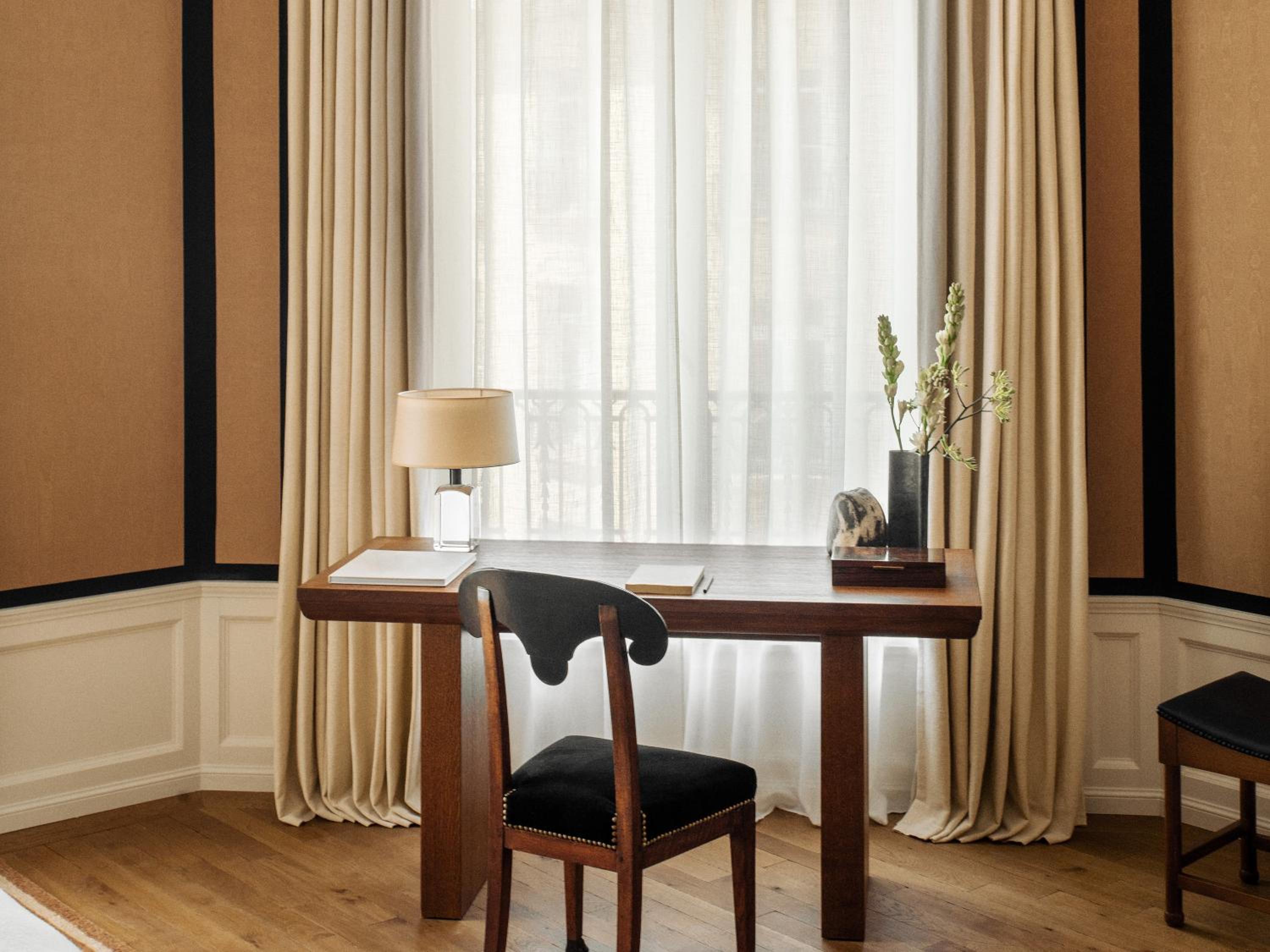 Junior Suite (Non Smoking) photo 2