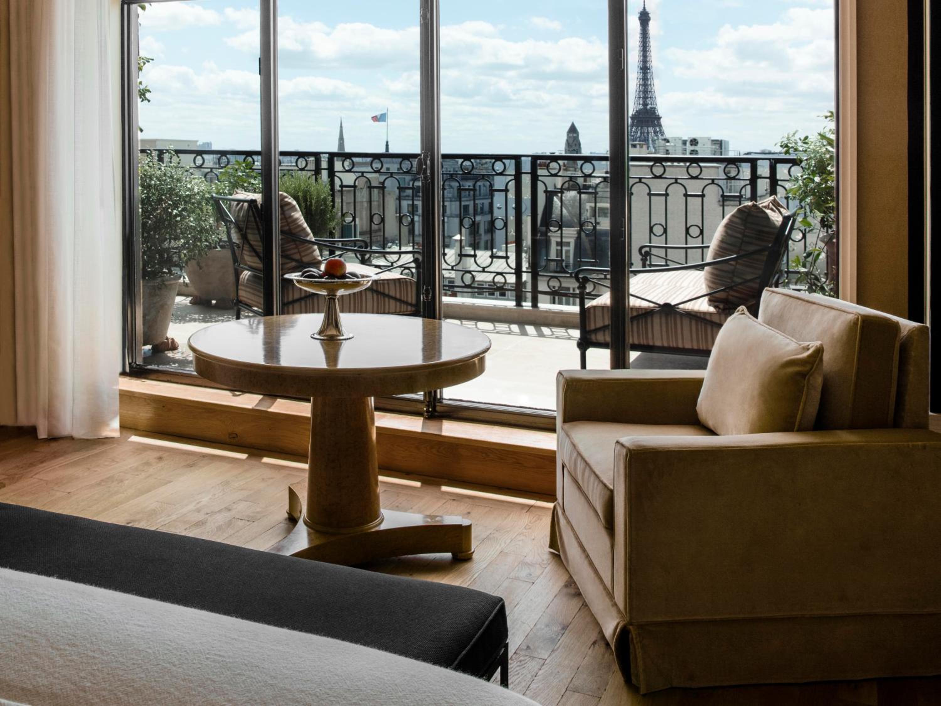 Suite with Terrace (Non Smoking) photo 2