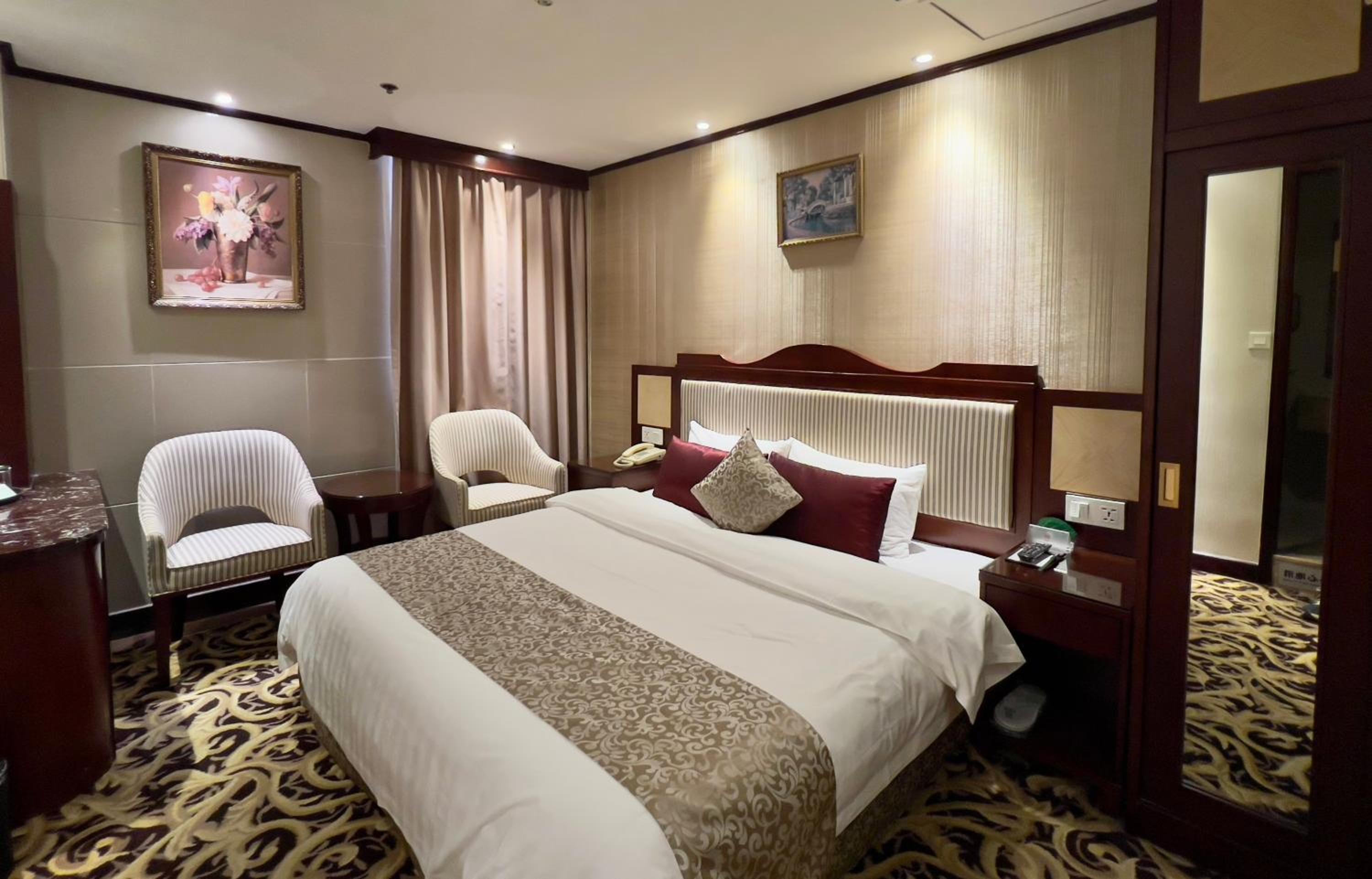 Standard Double Room - Photo 1