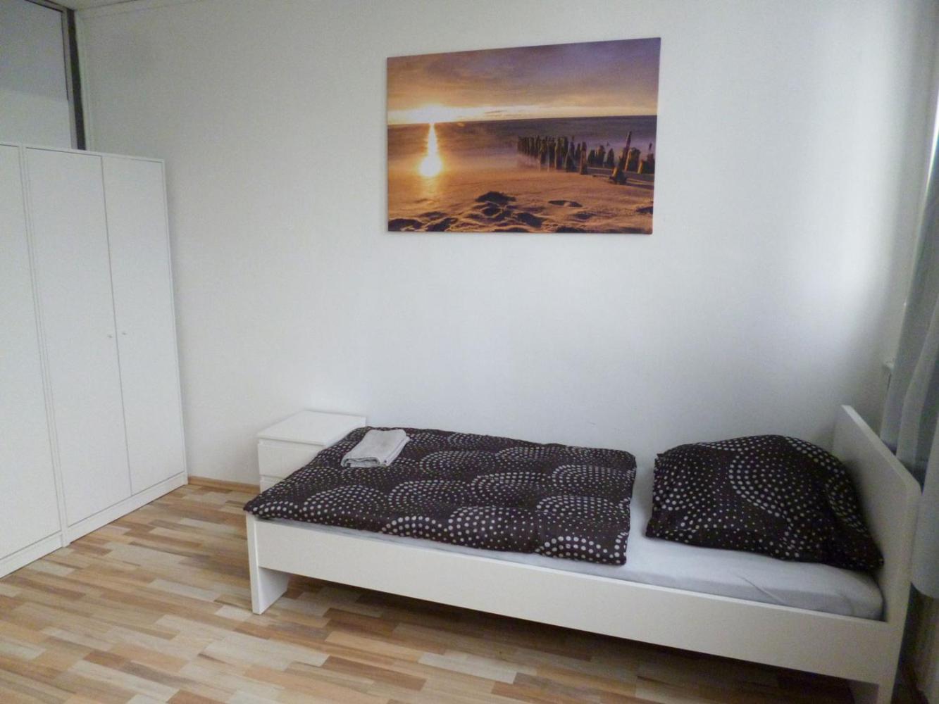 Apartment photo 3