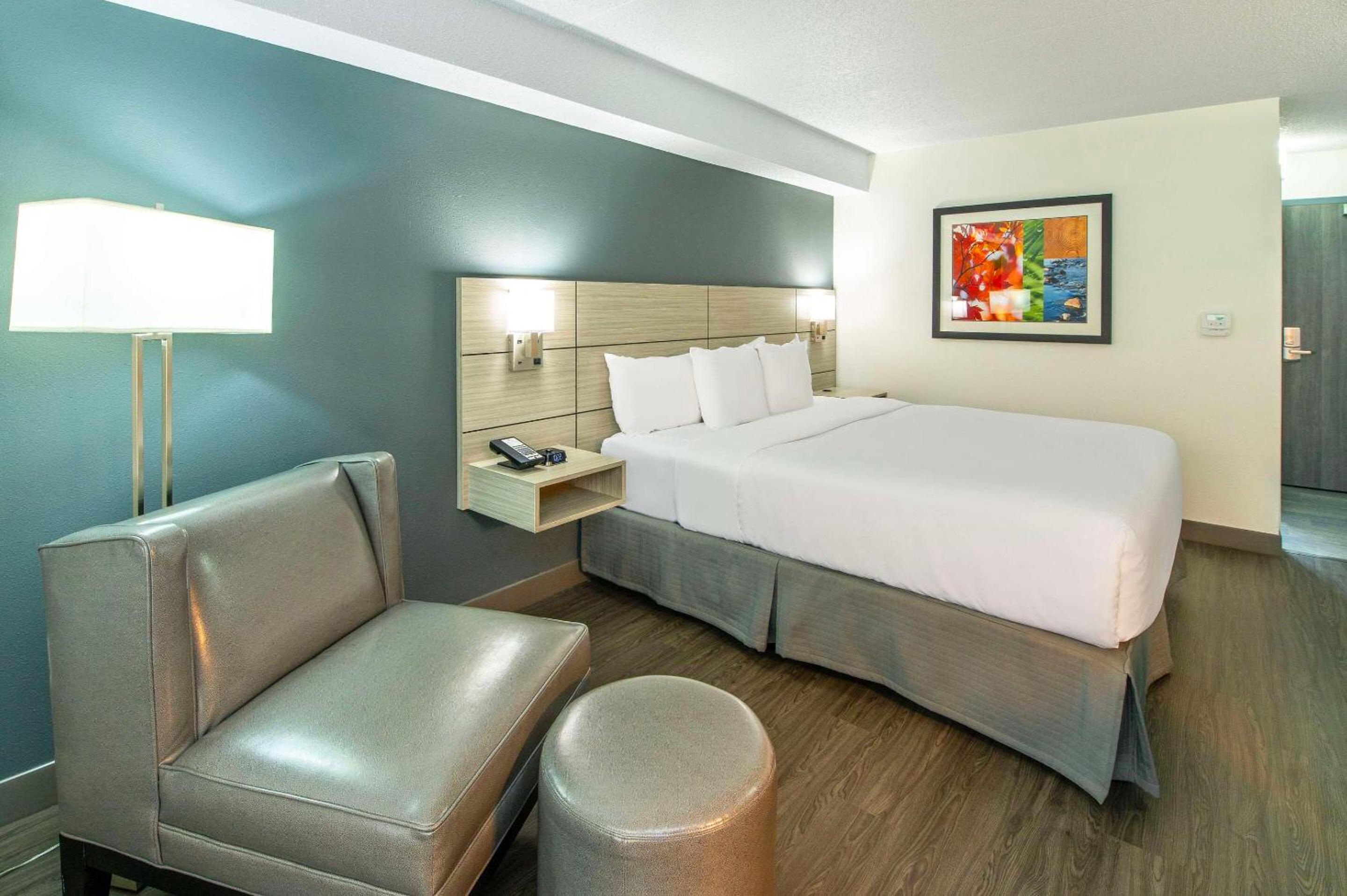 Superior King Room - Non-Smoking/Ground Floor