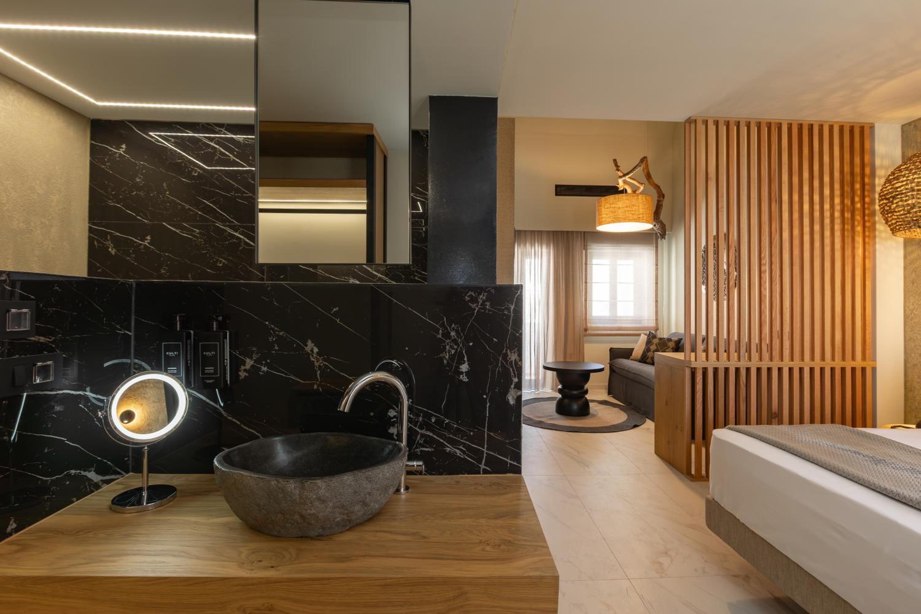 Premium Junior Suite with Indoor Jetted Tub - Photo 1