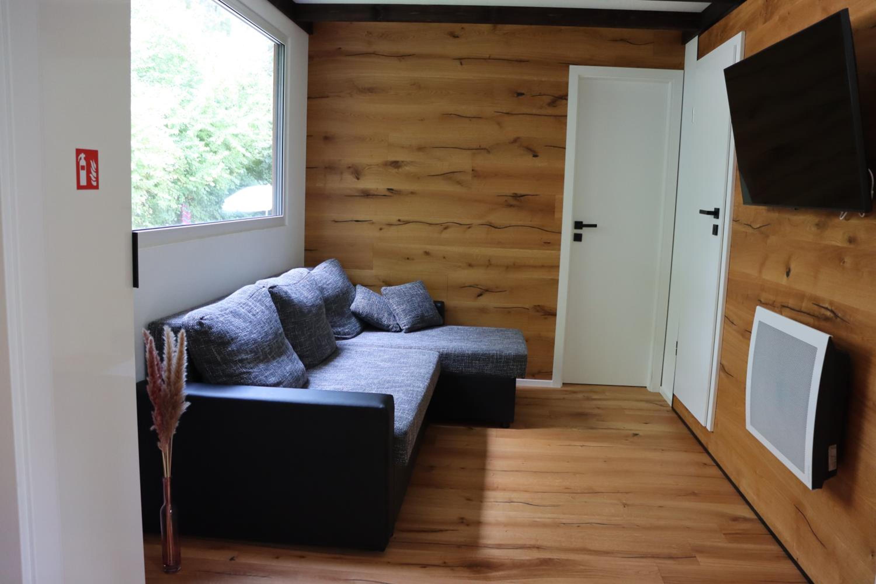 Two-Bedroom House photo 2