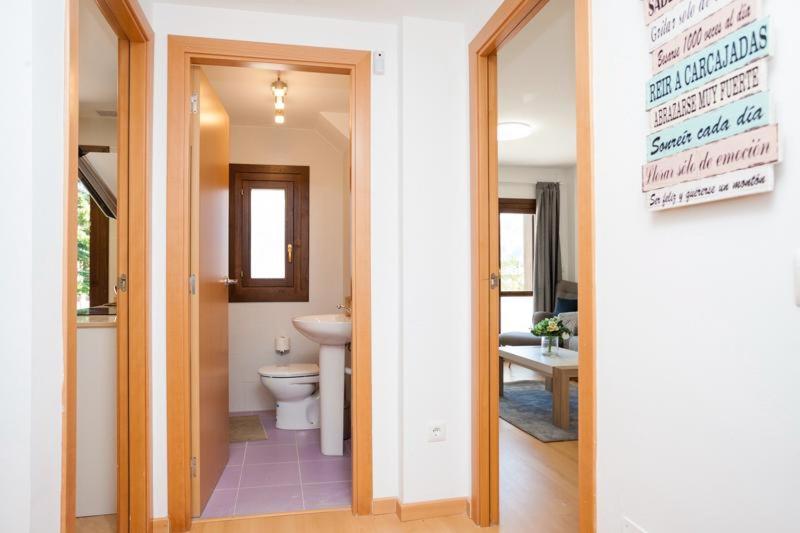 Three-Bedroom House photo 2