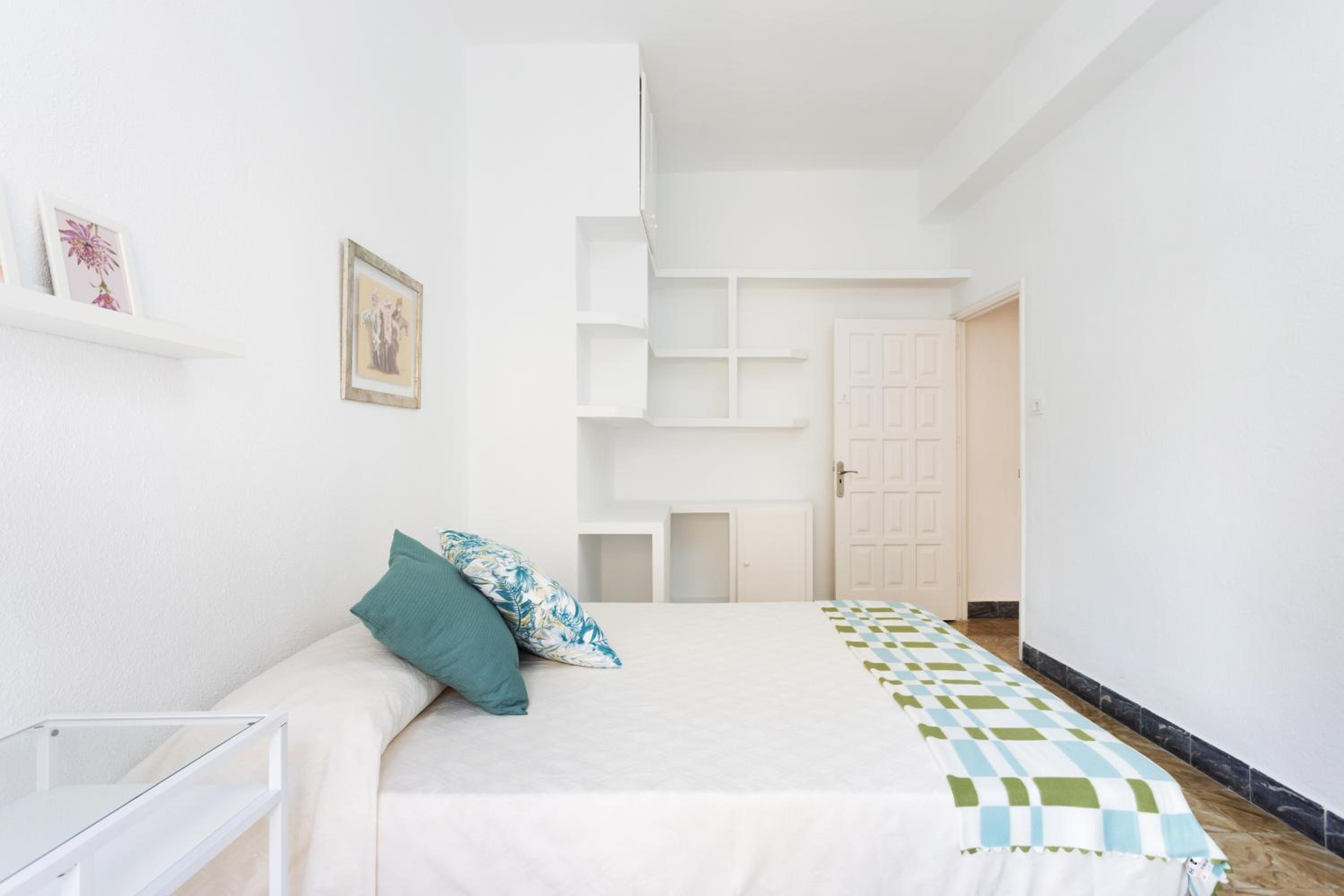 Apartment photo 3