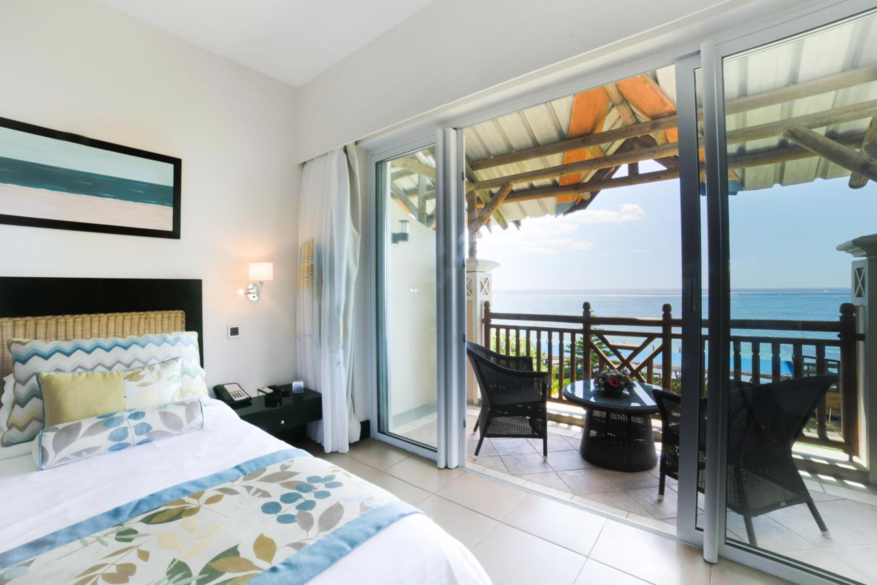 Deluxe Club With Ocean View - Photo 3