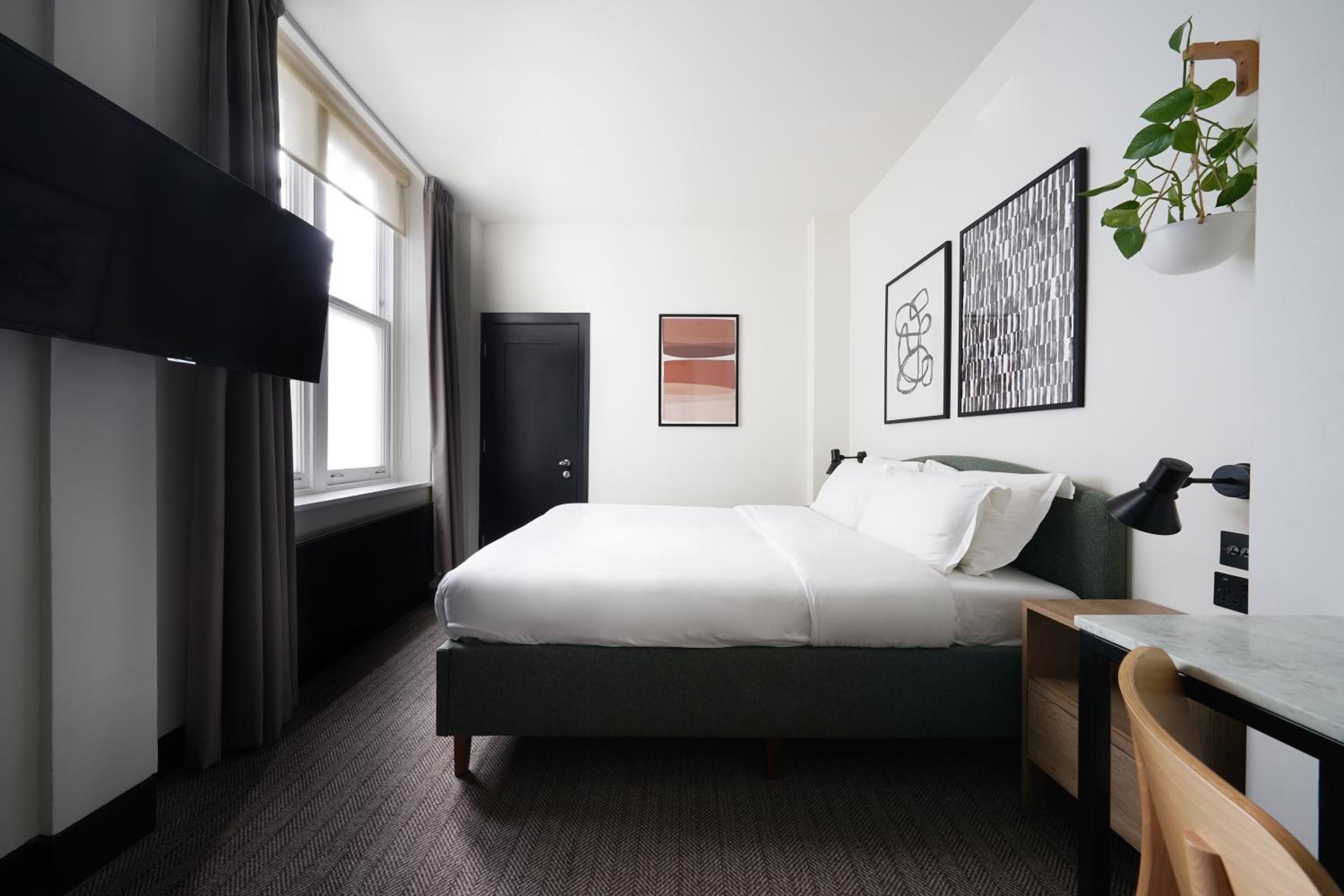 Standard Room photo 3