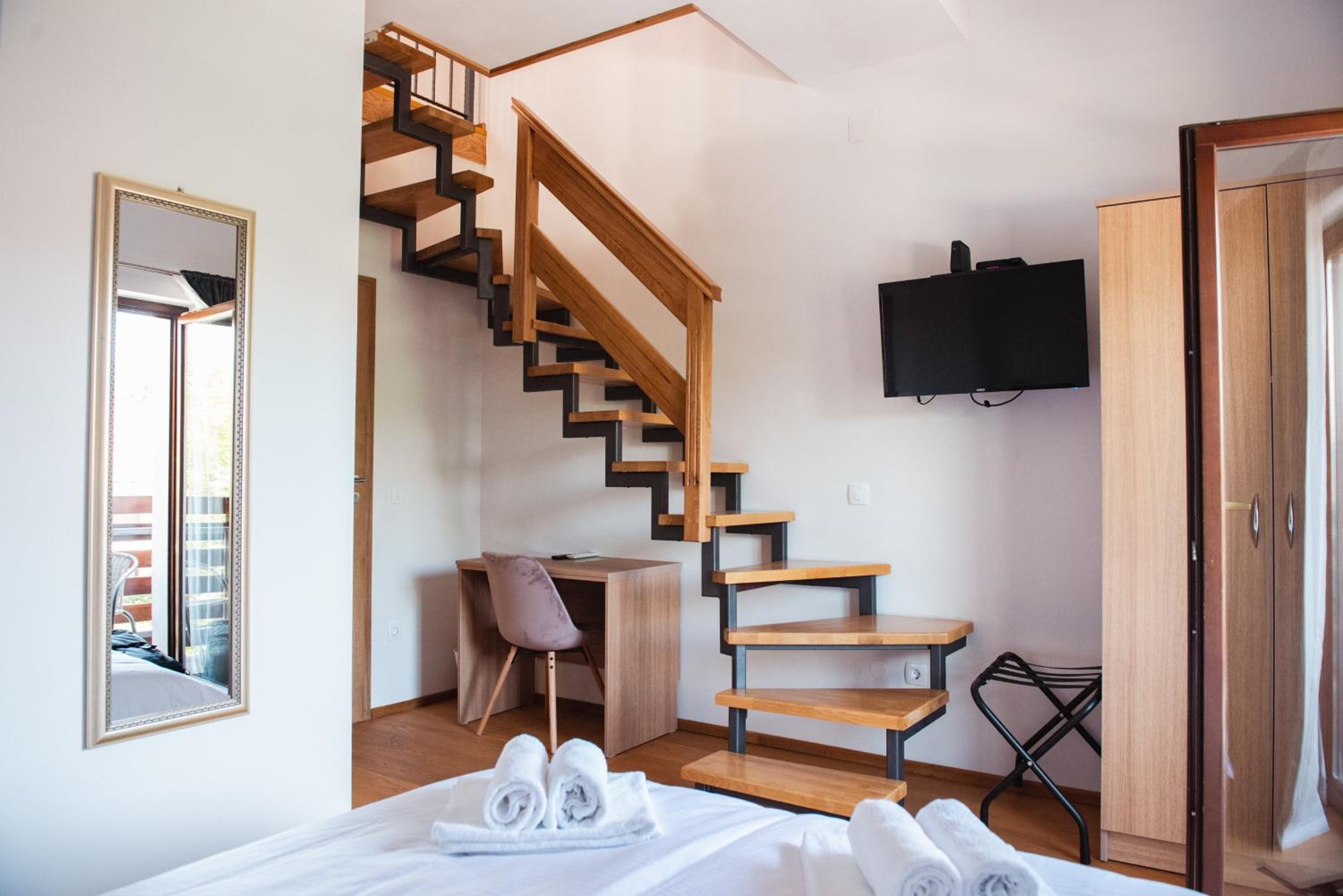 Double Room with Balcony (3 Adults)