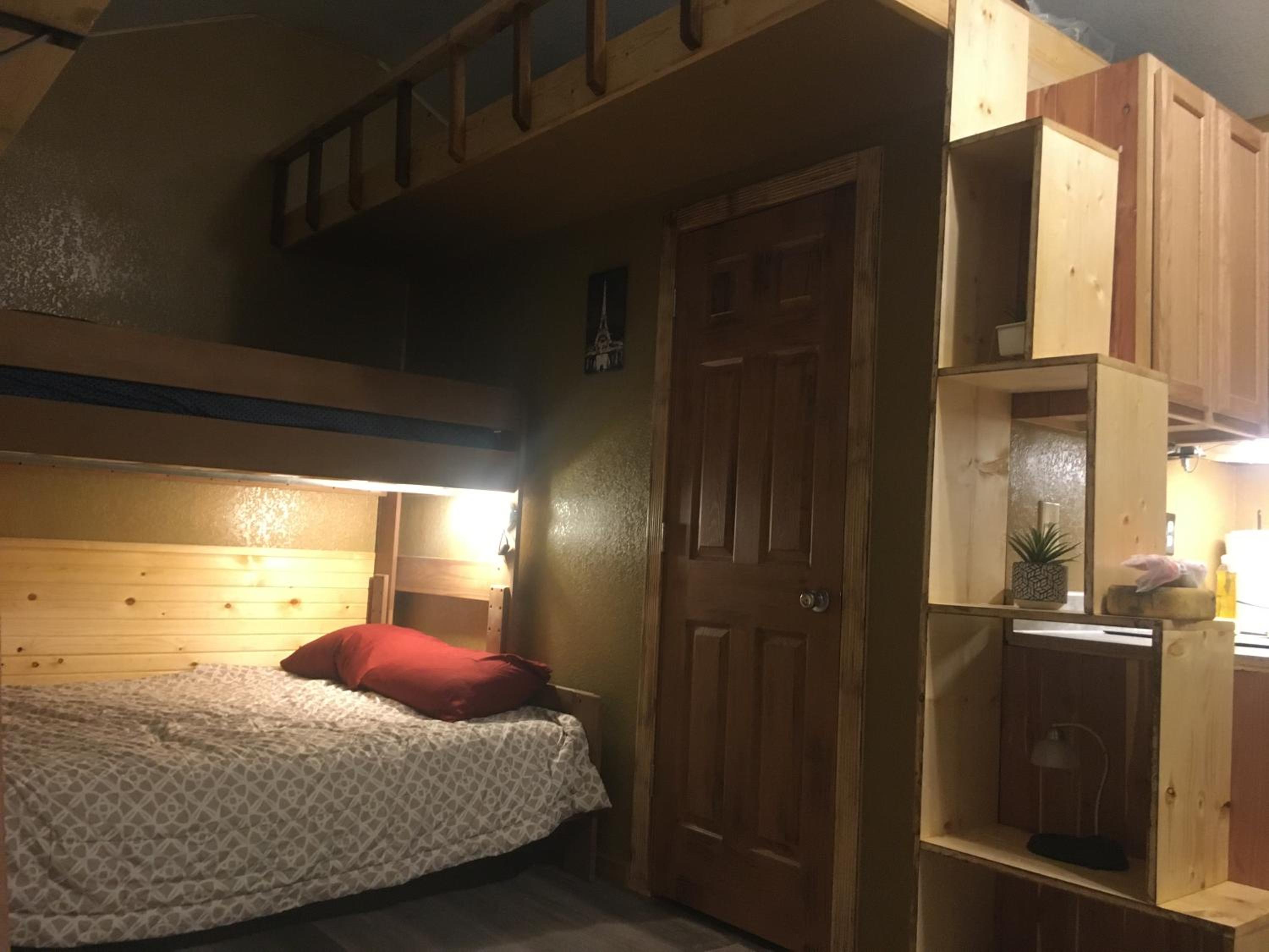 One-Bedroom House photo 3