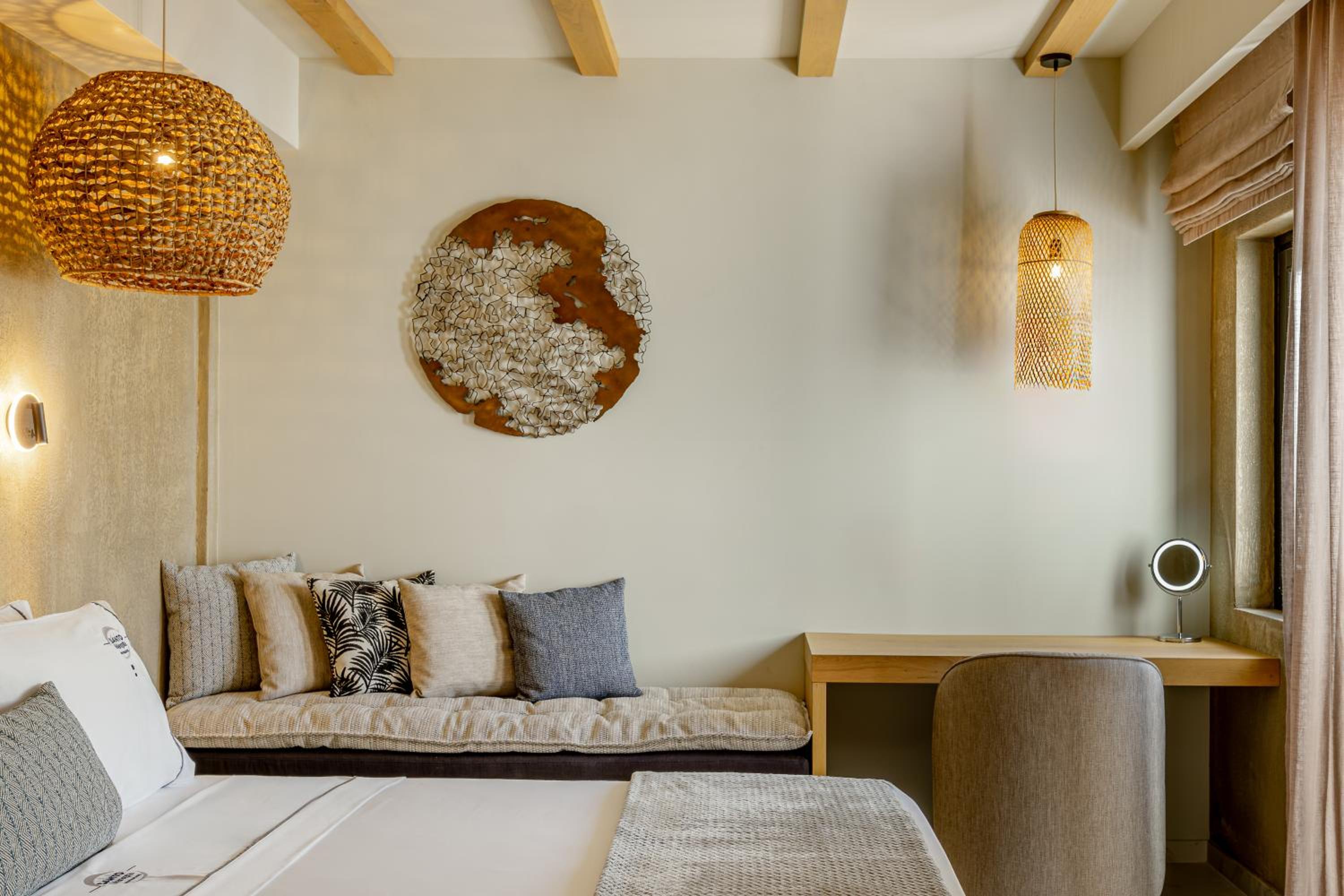 Executive Room with Outdoor Jetted Tub - Photo 20