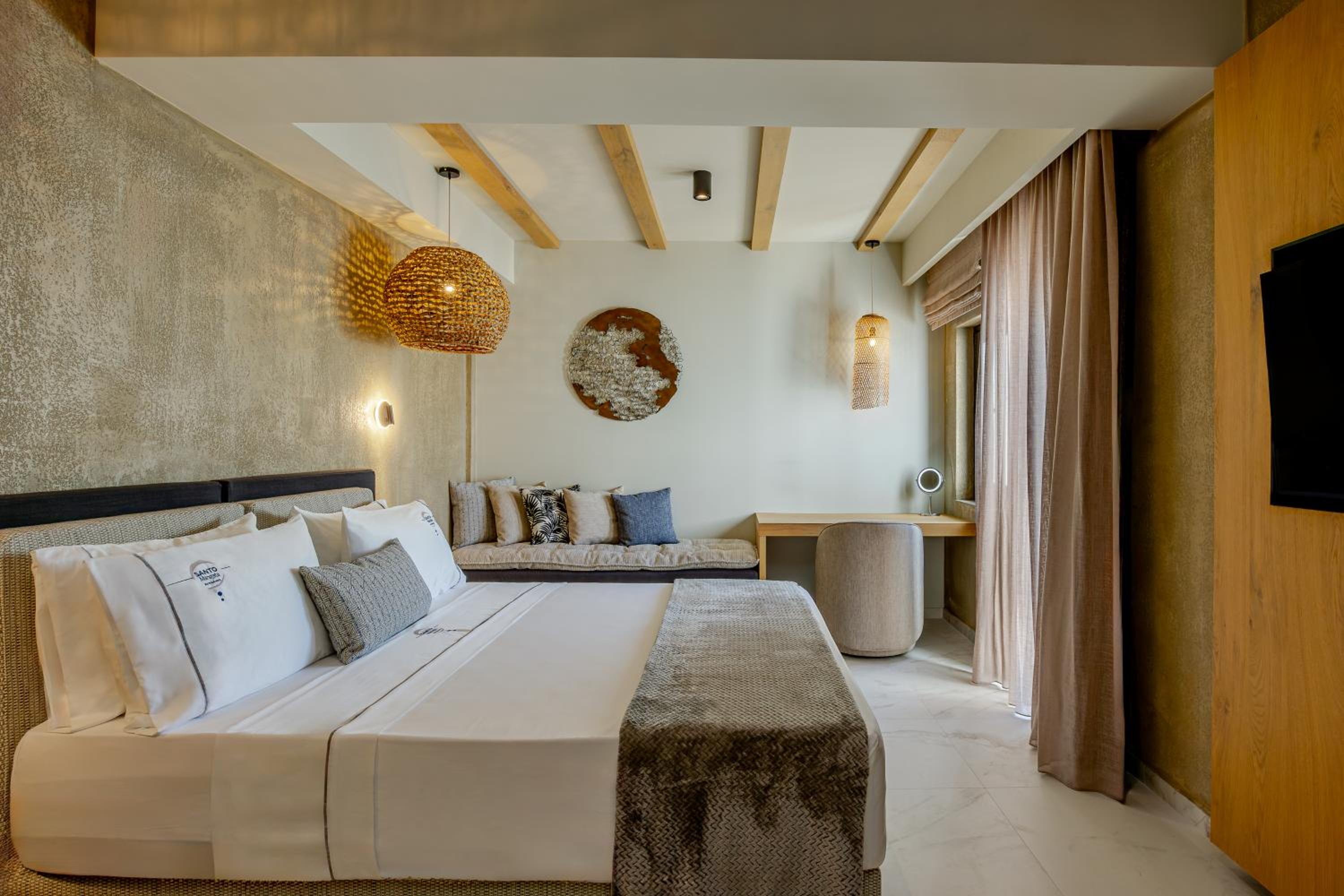 Executive Room with Outdoor Jetted Tub - Photo 16