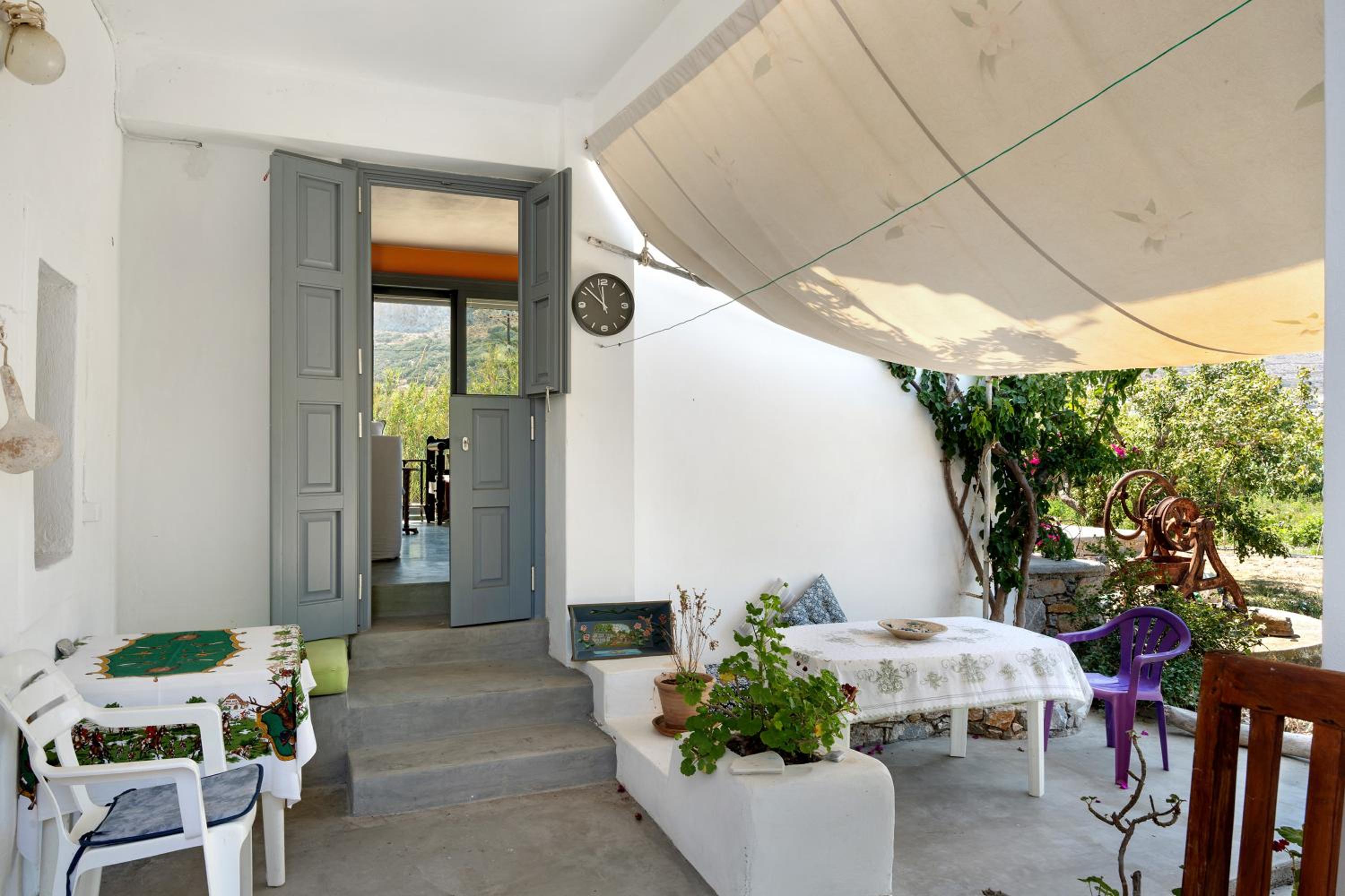 One-Bedroom House photo 2