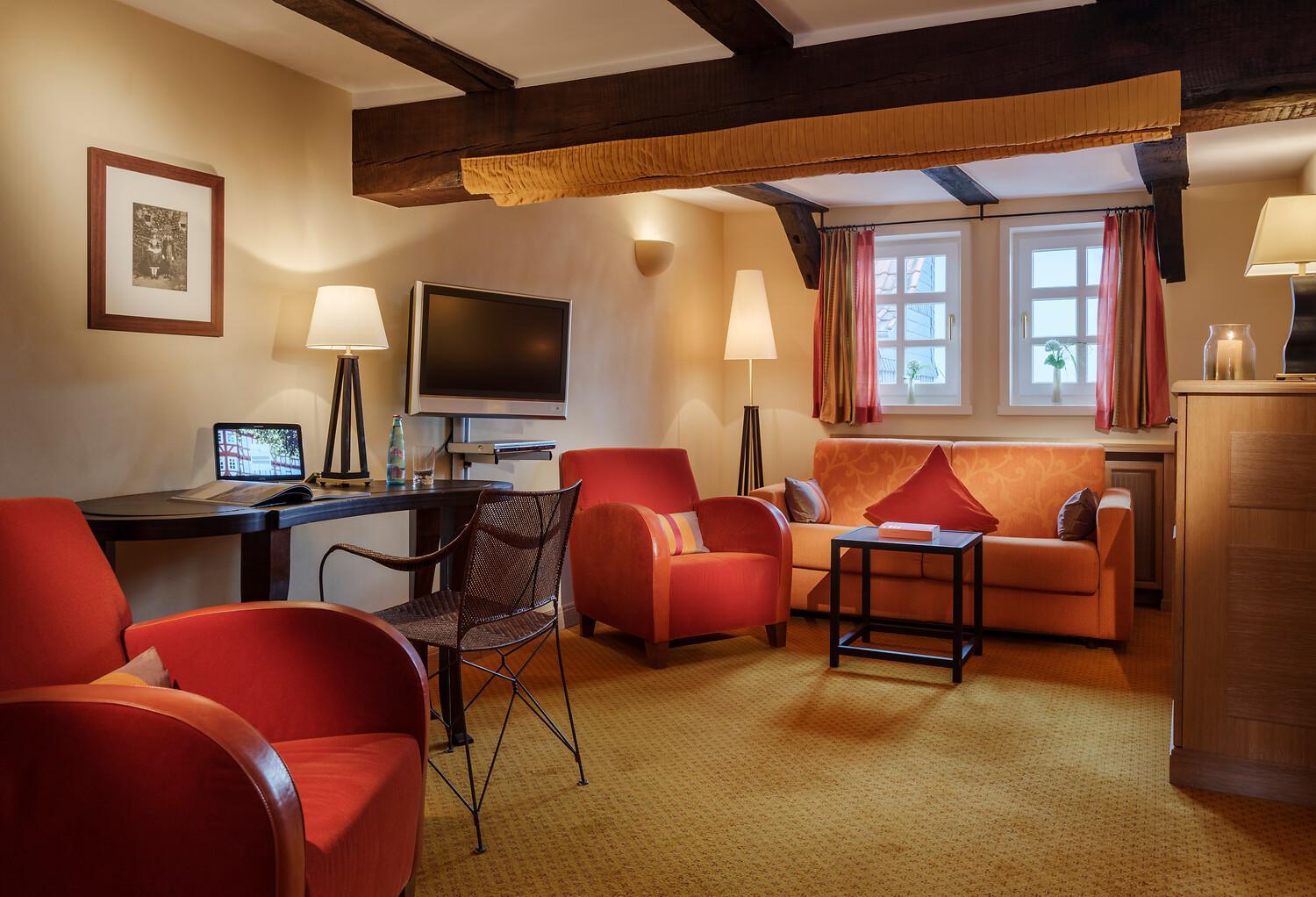 Suite - Photo 6