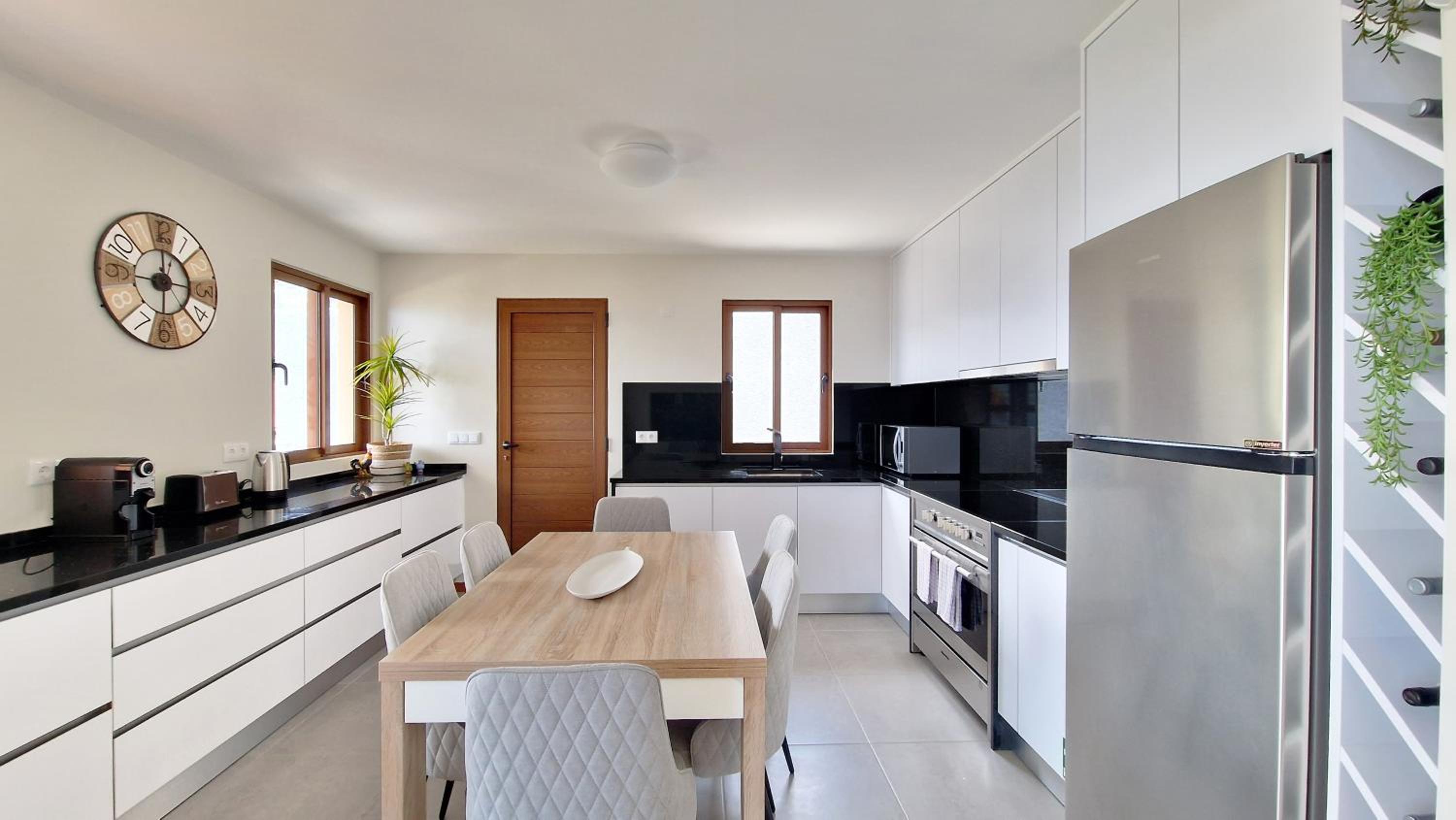 Three-Bedroom House photo 2