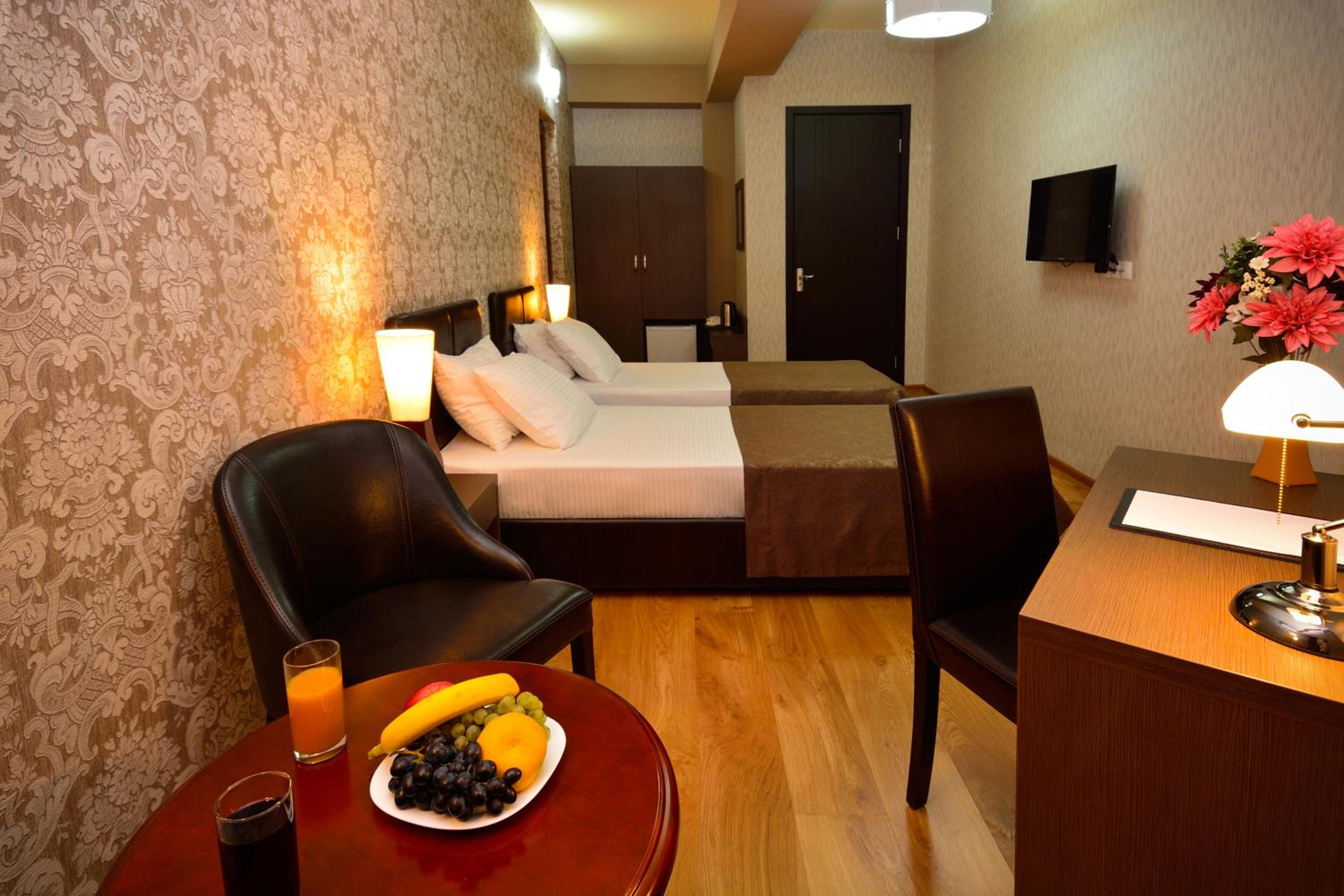 Standard Twin Room photo 3