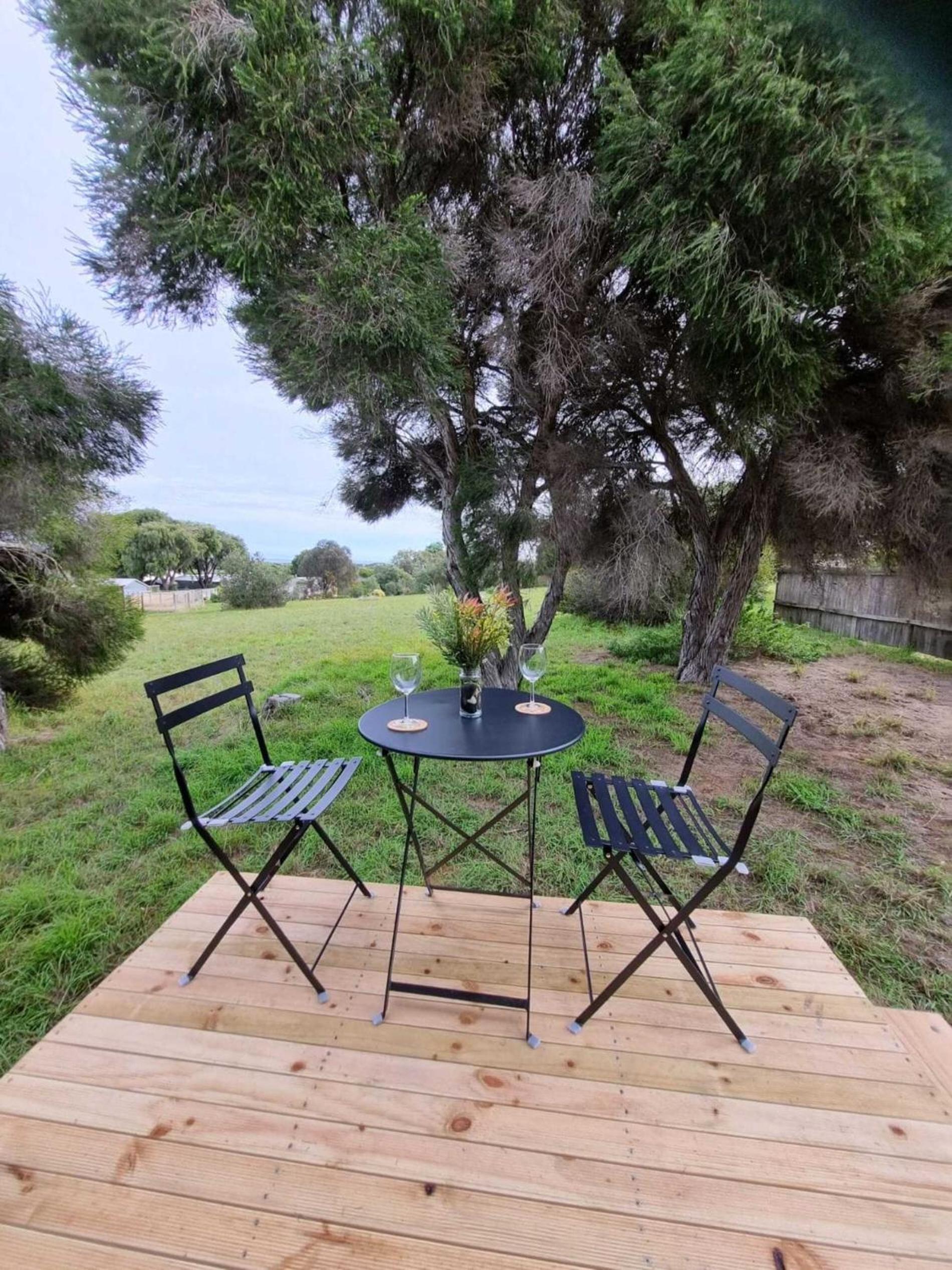 Mobile Home photo 2