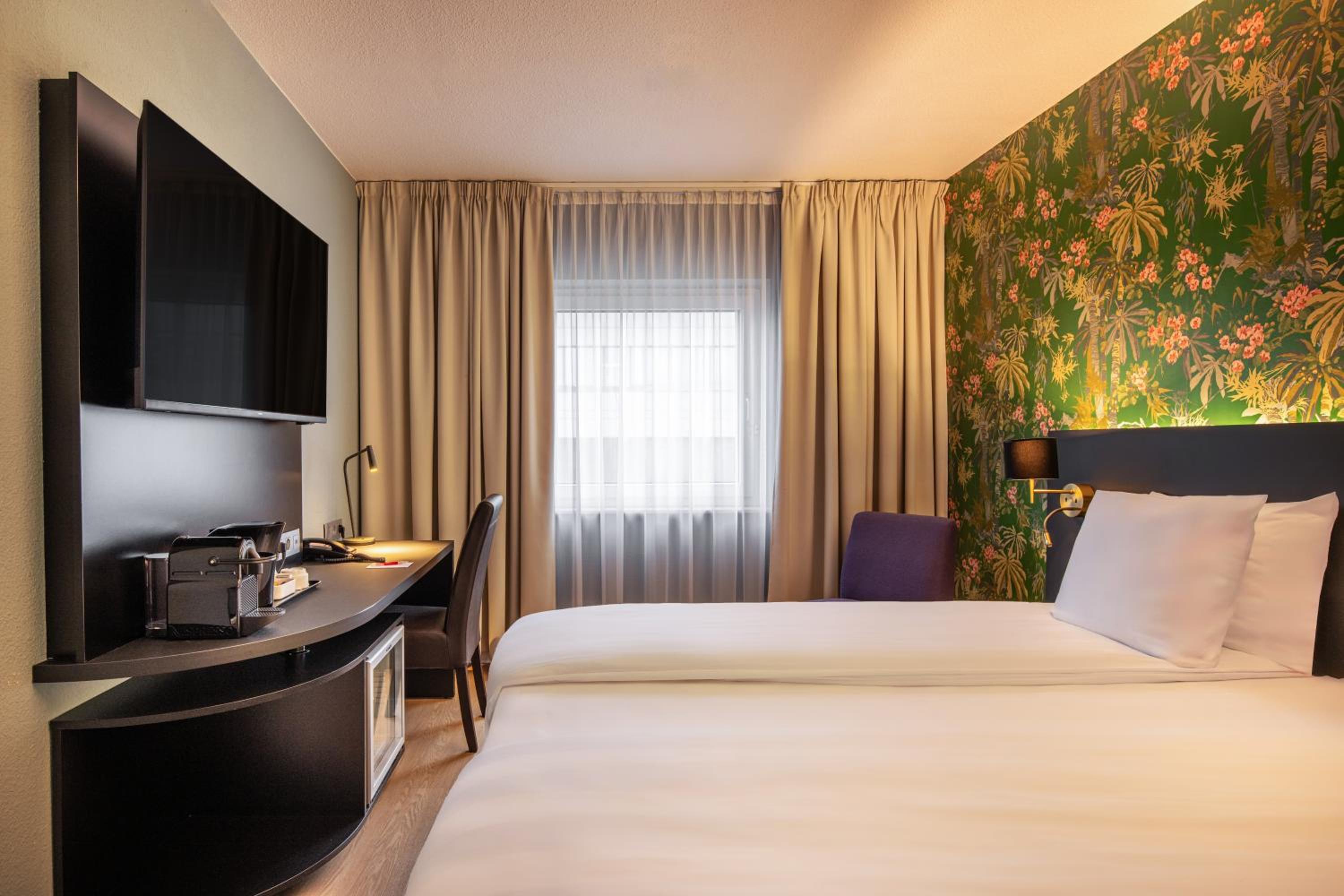 Classic Double Room - Photo 9