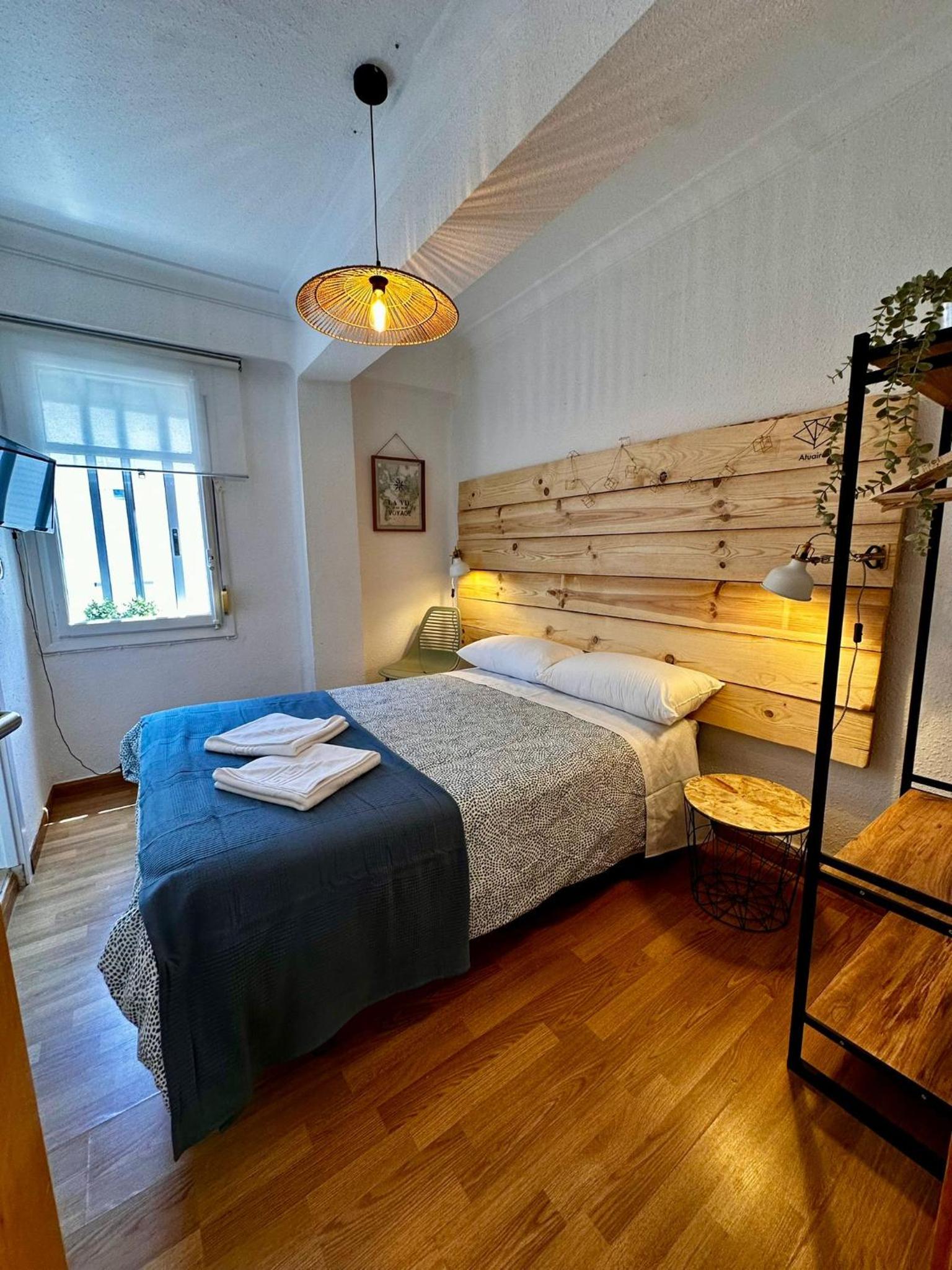 Habitación Doble con Baño Privado