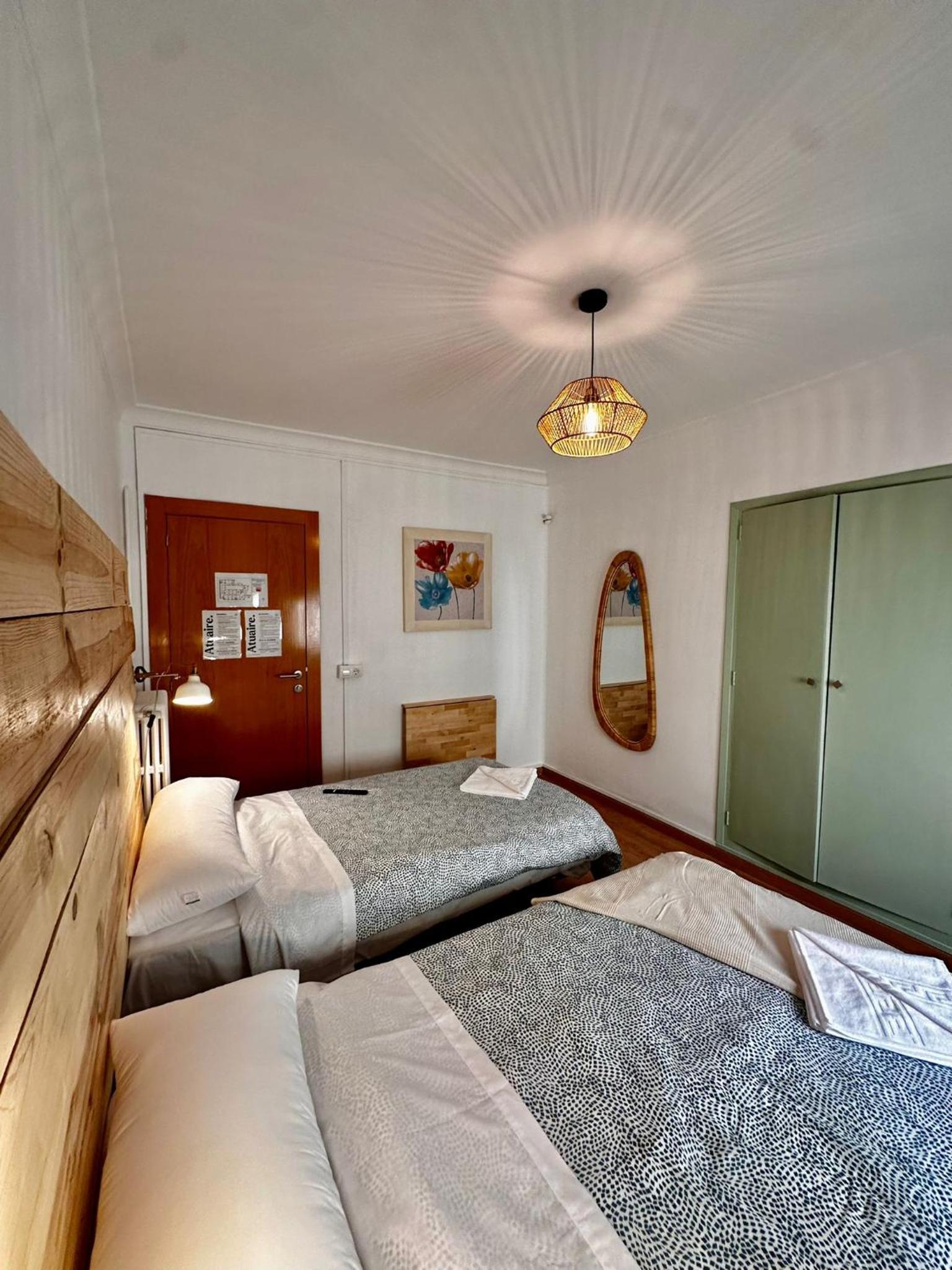 Twin Room with Shared Toilet photo 3
