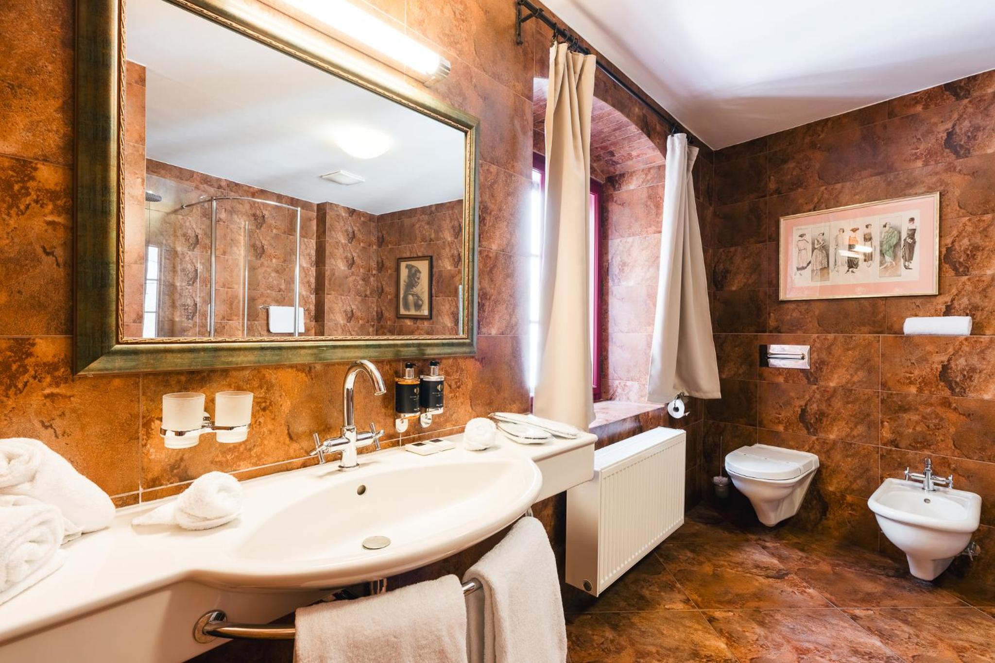 Deluxe Suite photo 2