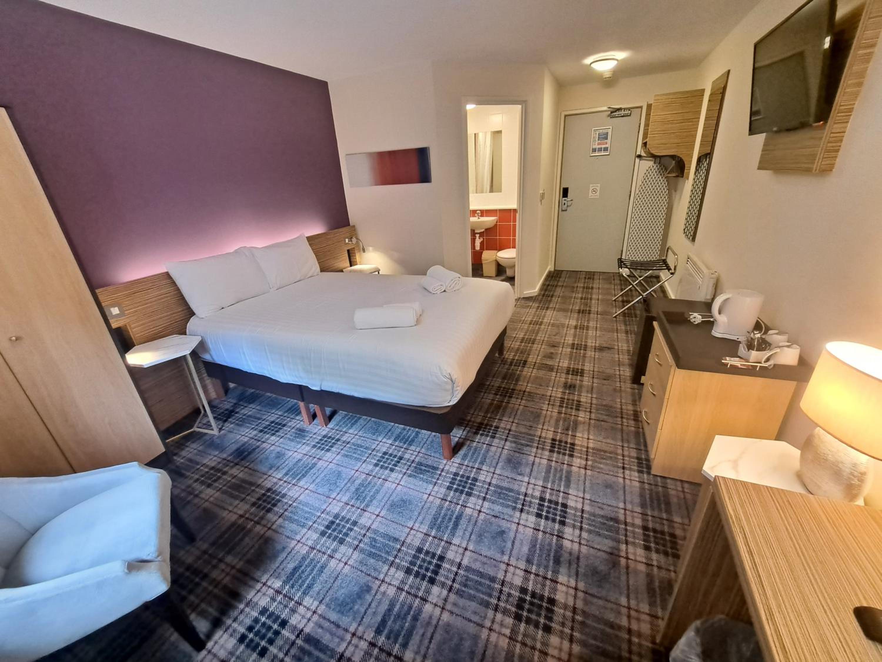 Superior Double or Twin Room - Photo 6
