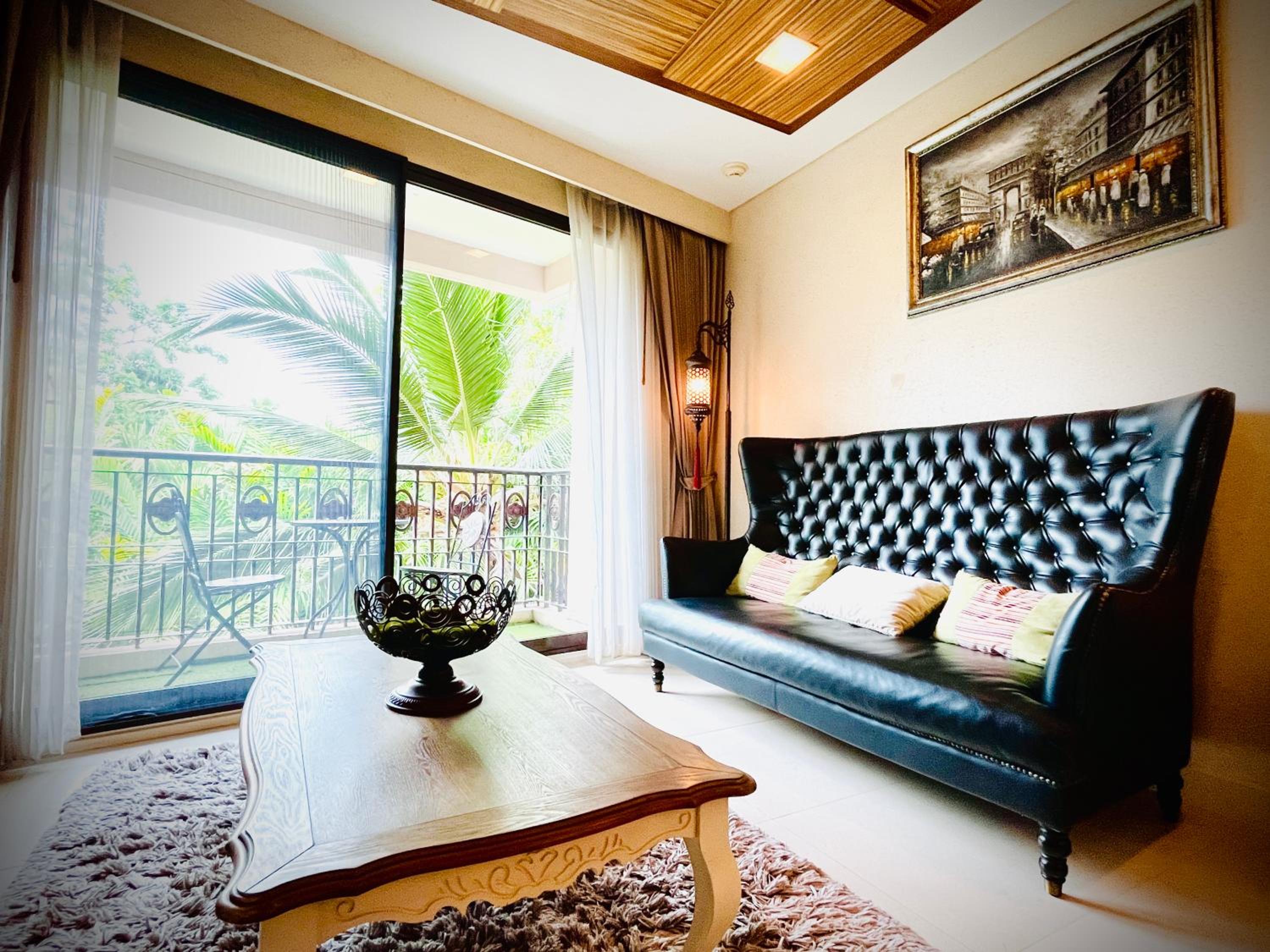 Three-Bedroom Apartment - Photo 23