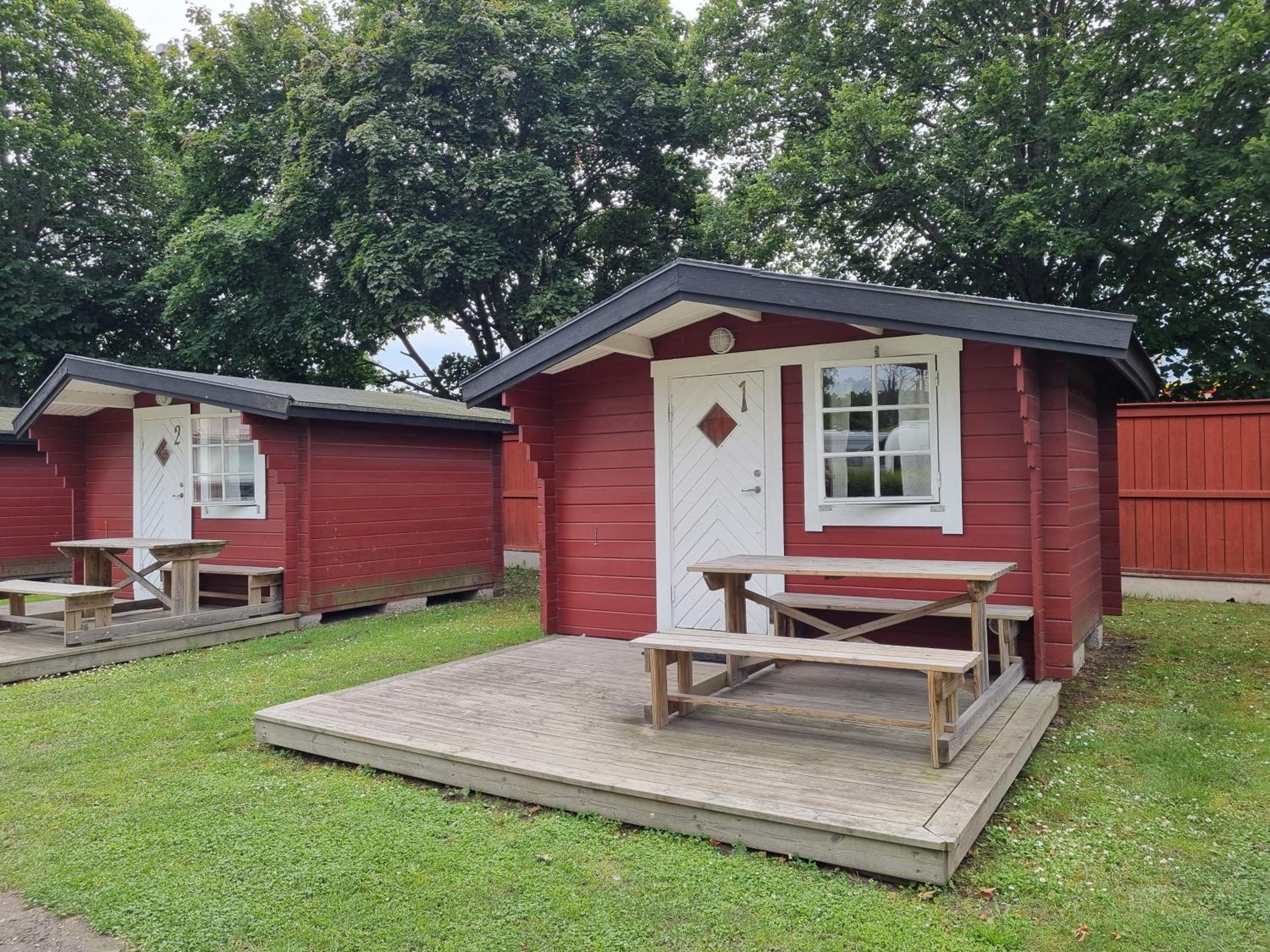 Economy Cottage (4 Adults) photo 2