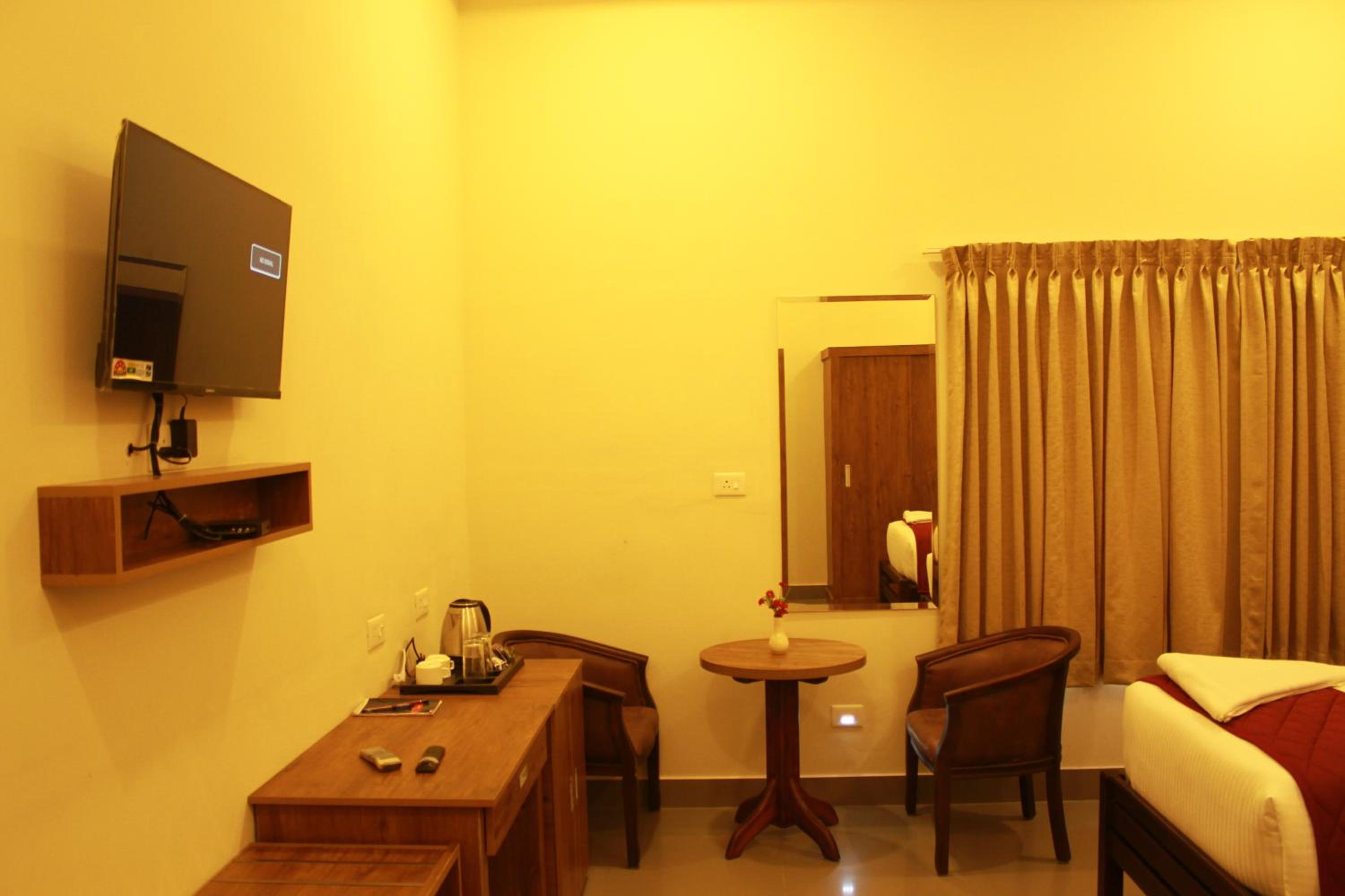 Twin Room - Photo 4