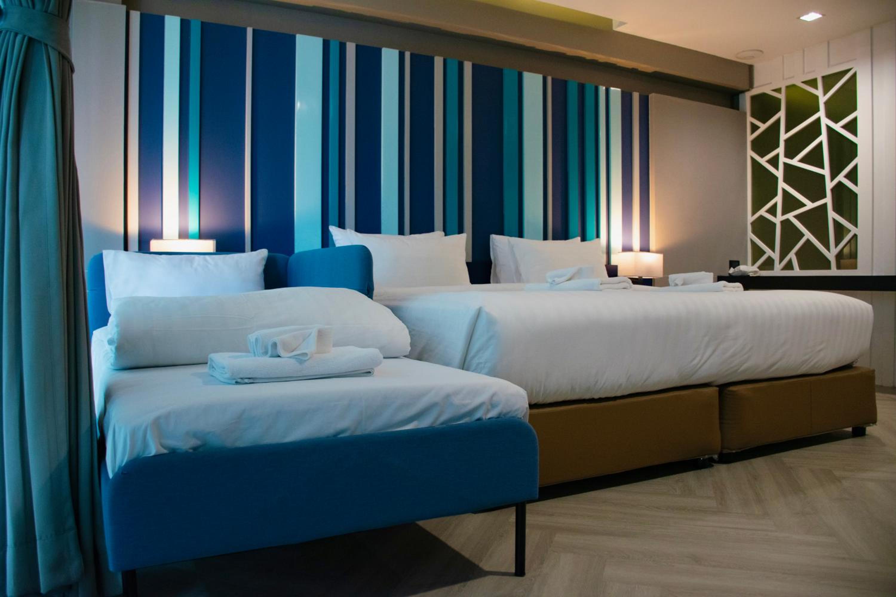 Deluxe Triple Room - Photo 26